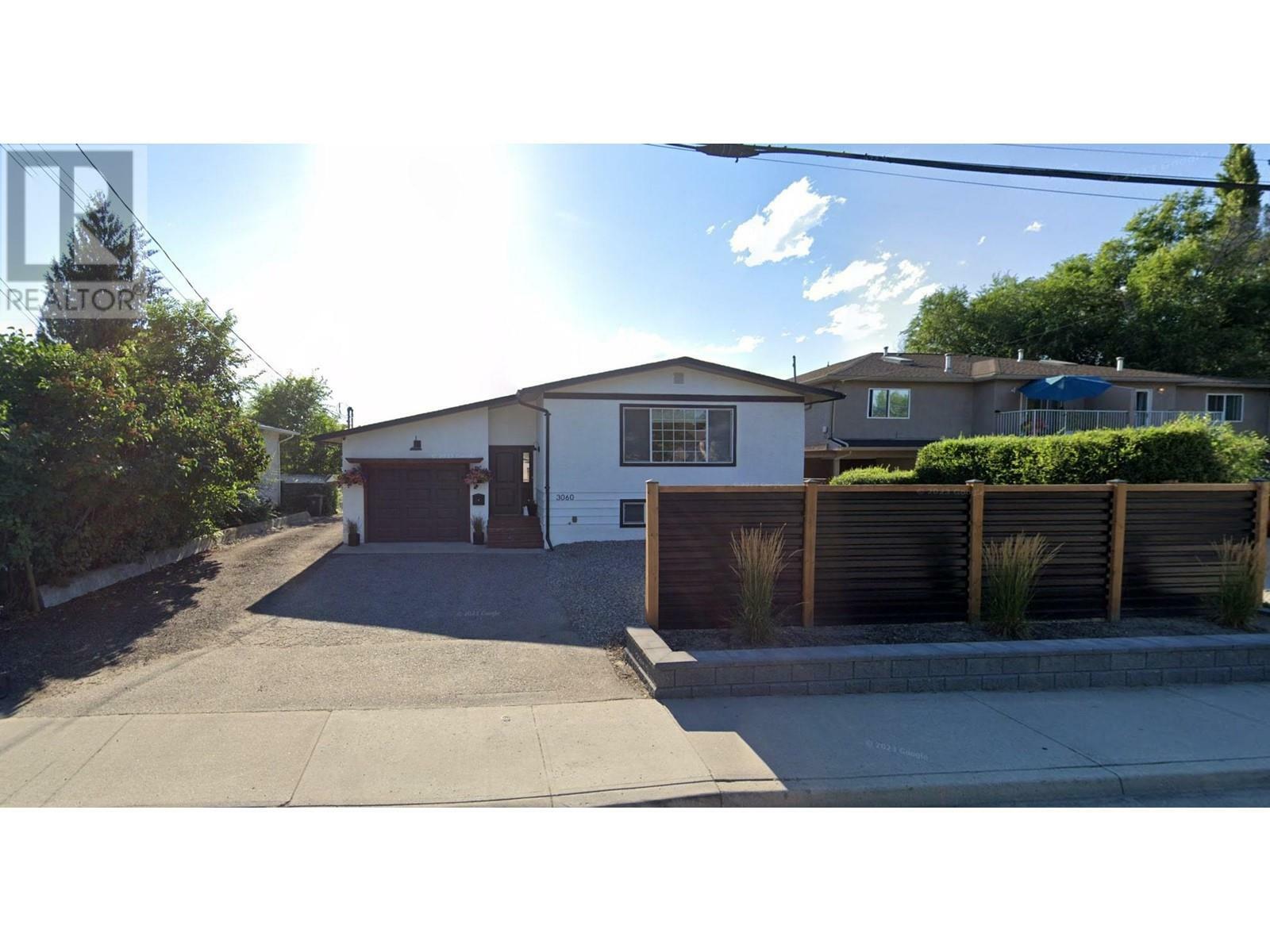 3060 Gordon Drive  Kelowna BC V1W 3R3 photo