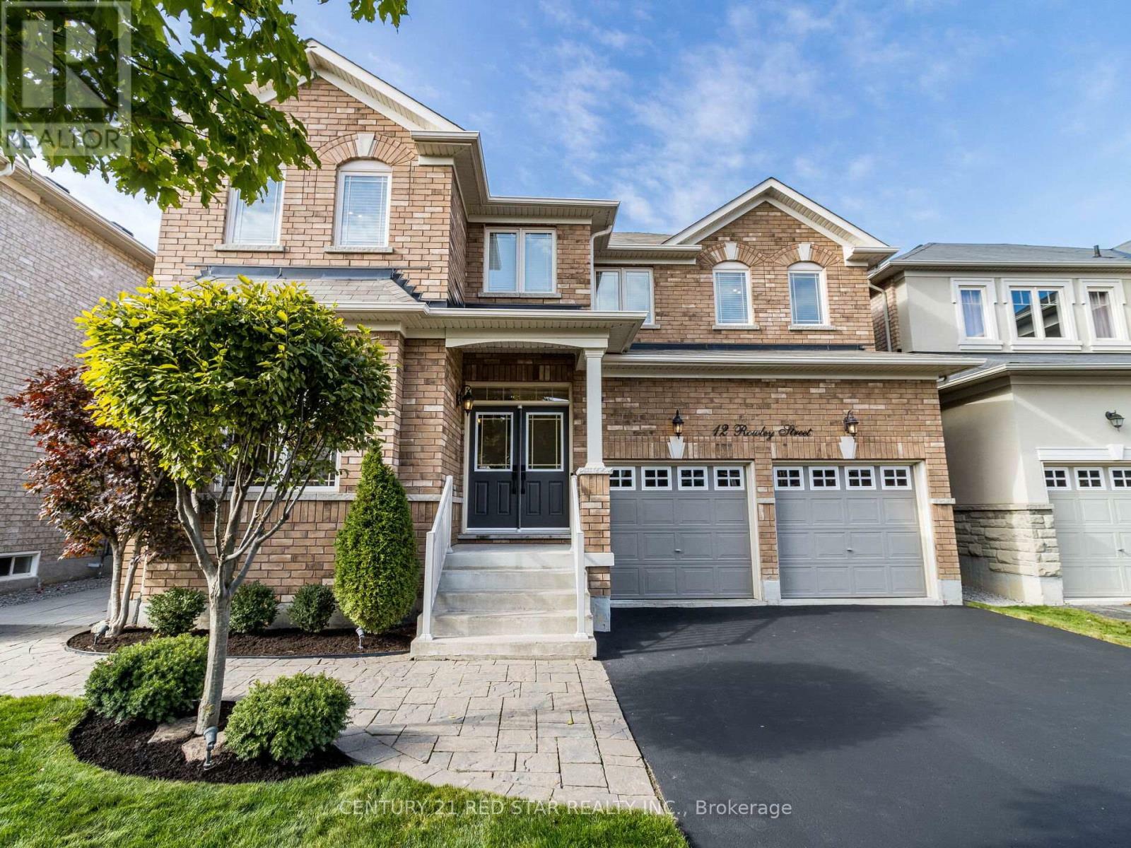 12 Rowley Street  Richmond Hill (Oak Ridges) ON L4E 0N2 photo