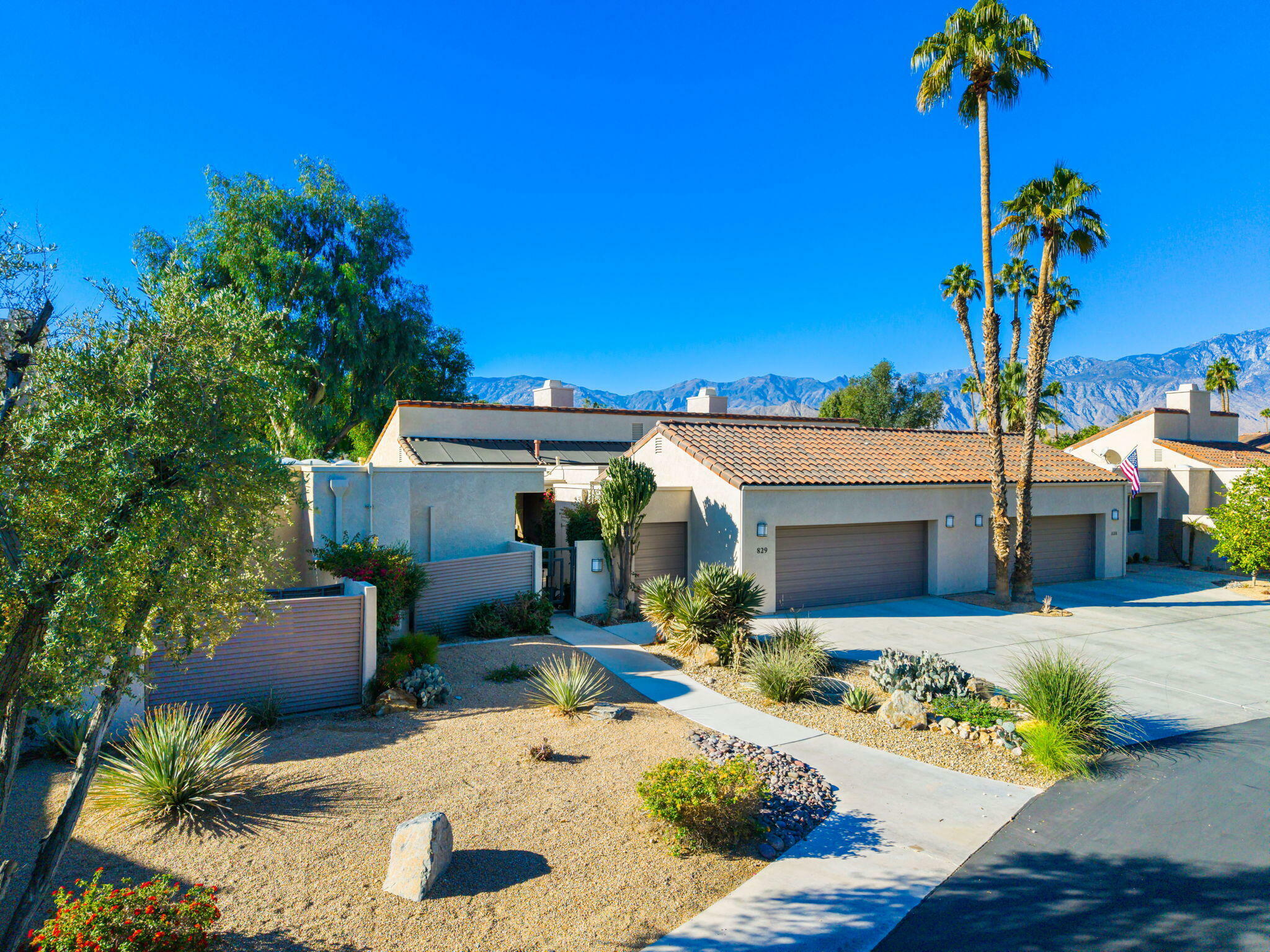 829 Inverness Drive  Rancho Mirage CA 92270 photo