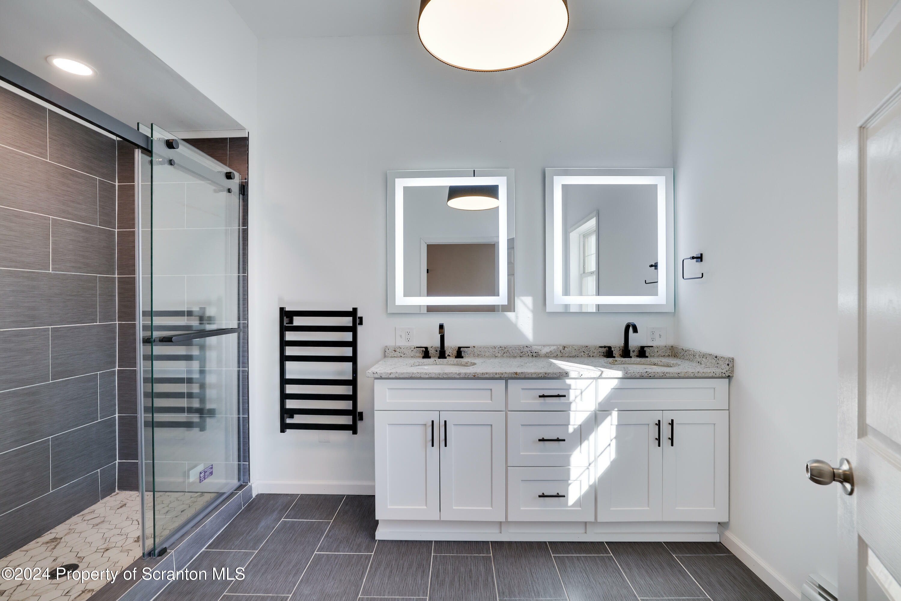 Property Photo:  105 Jubilee  PA 18424 