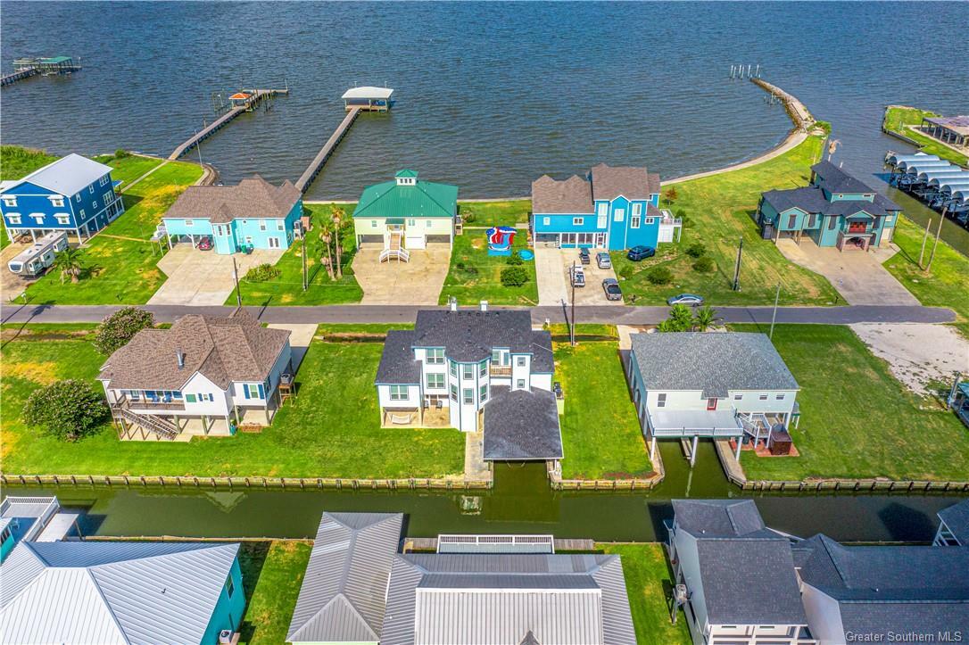 Property Photo:  150 W Harbor Drive  LA 70607 