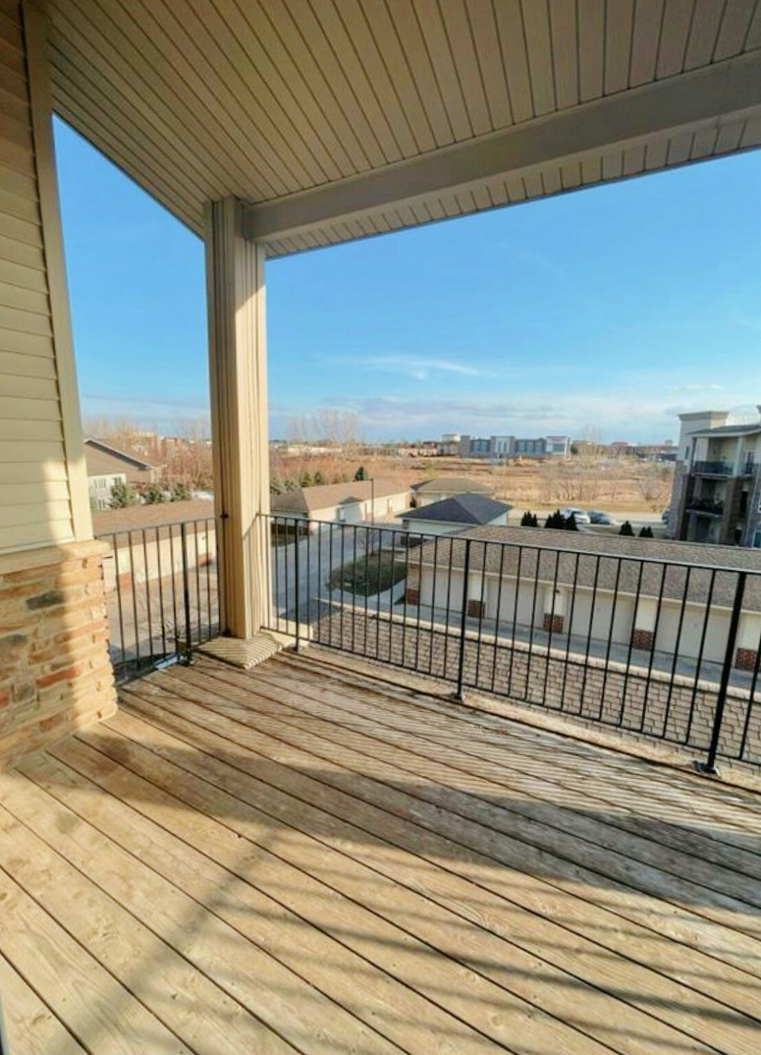 Property Photo:  6350 Coachlight Drive 1301  IA 50266 