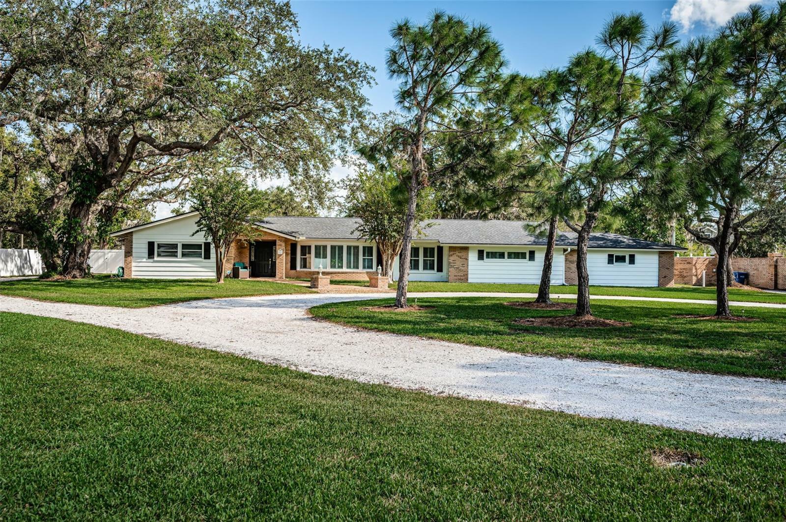 Property Photo:  1835 S Keene Road  FL 33756 