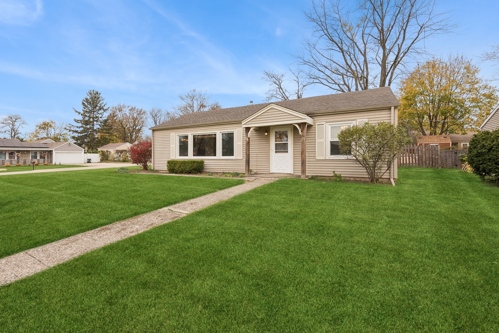 Property Photo:  980 Wilmette Terrace  IL 60047 