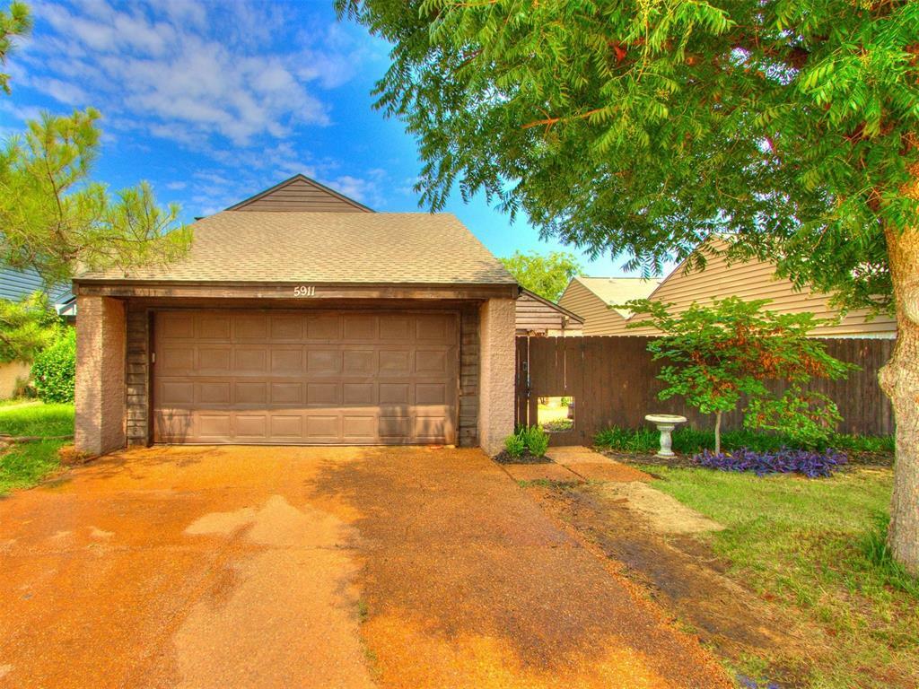 Property Photo: 5911 NW Fox Run Way OK 73142