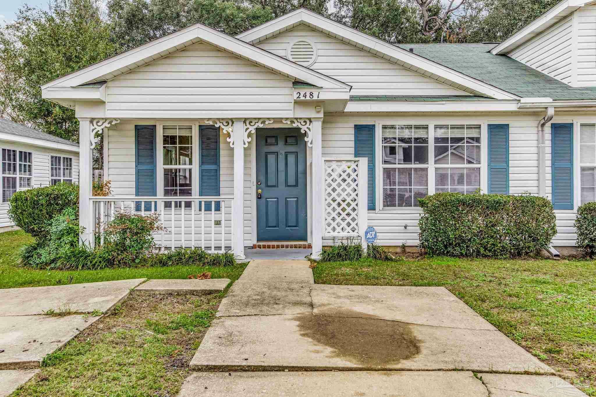 Property Photo: 2481 Spyglass Cir FL 32526