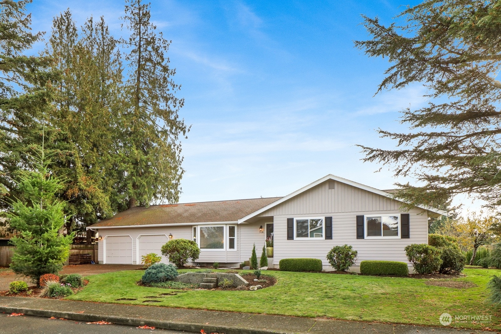 706 Vine Street  Lynden WA 98264 photo