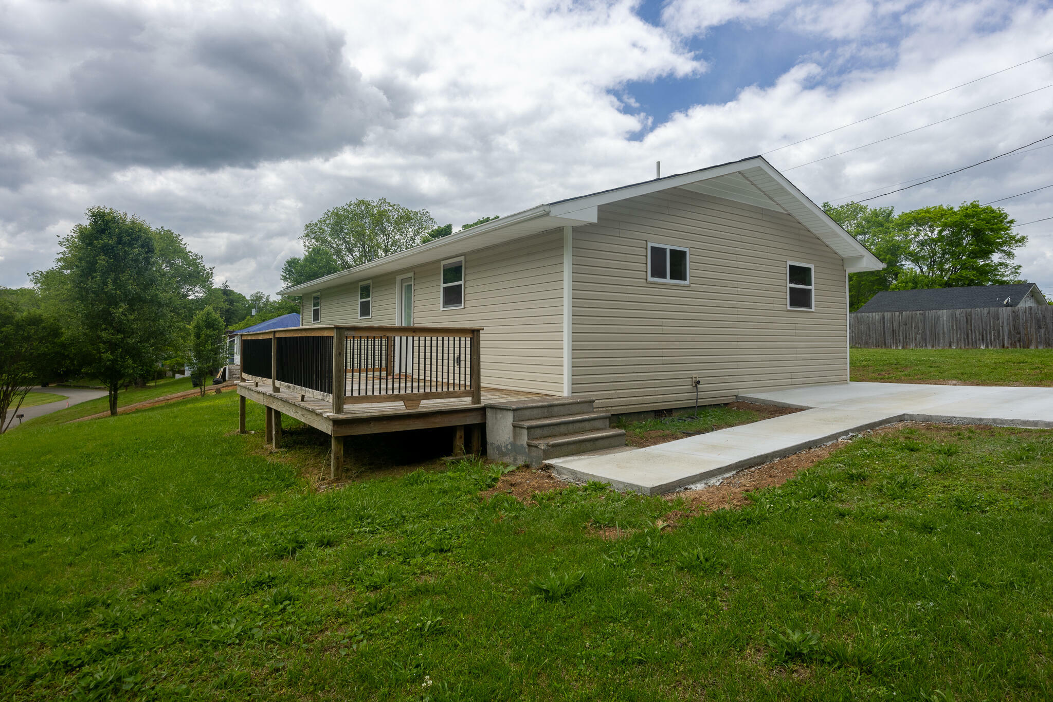 Property Photo:  628 Lakefront Street  TN 37303 