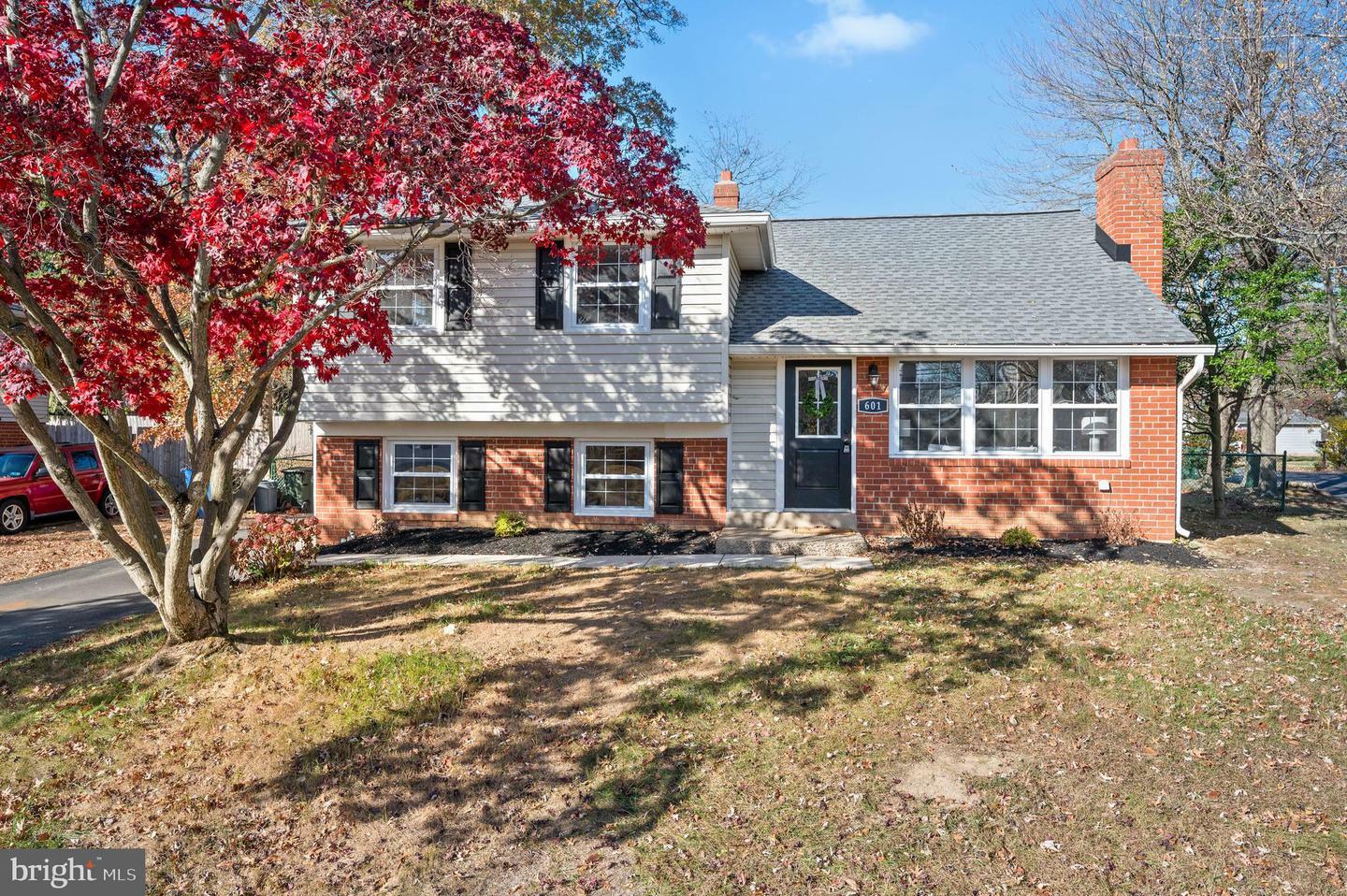 Property Photo: 601 Bickmore Drive PA 19086