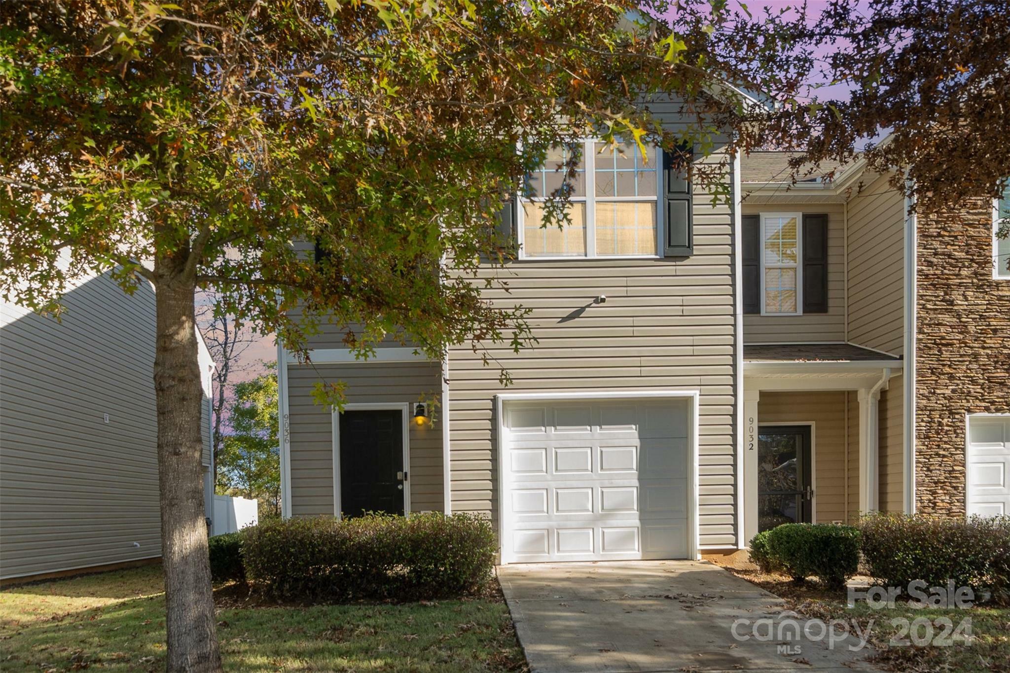 Property Photo:  9036 Bradstreet Commons Way  NC 28215 