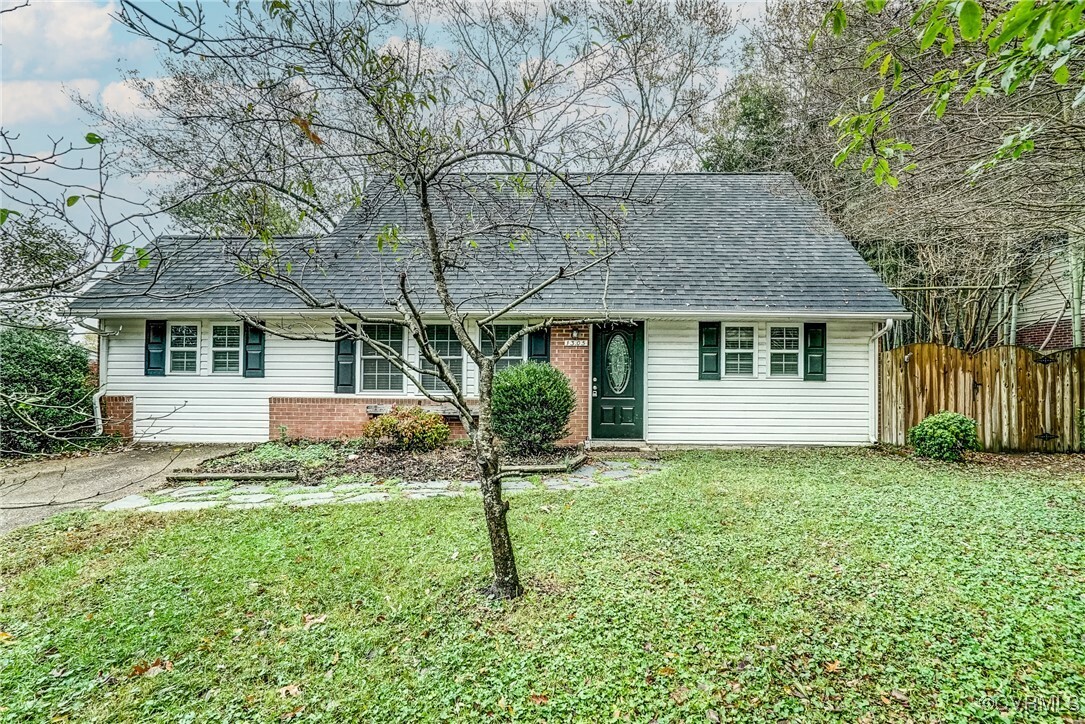 Property Photo:  1305 Wembly Road  VA 23229 