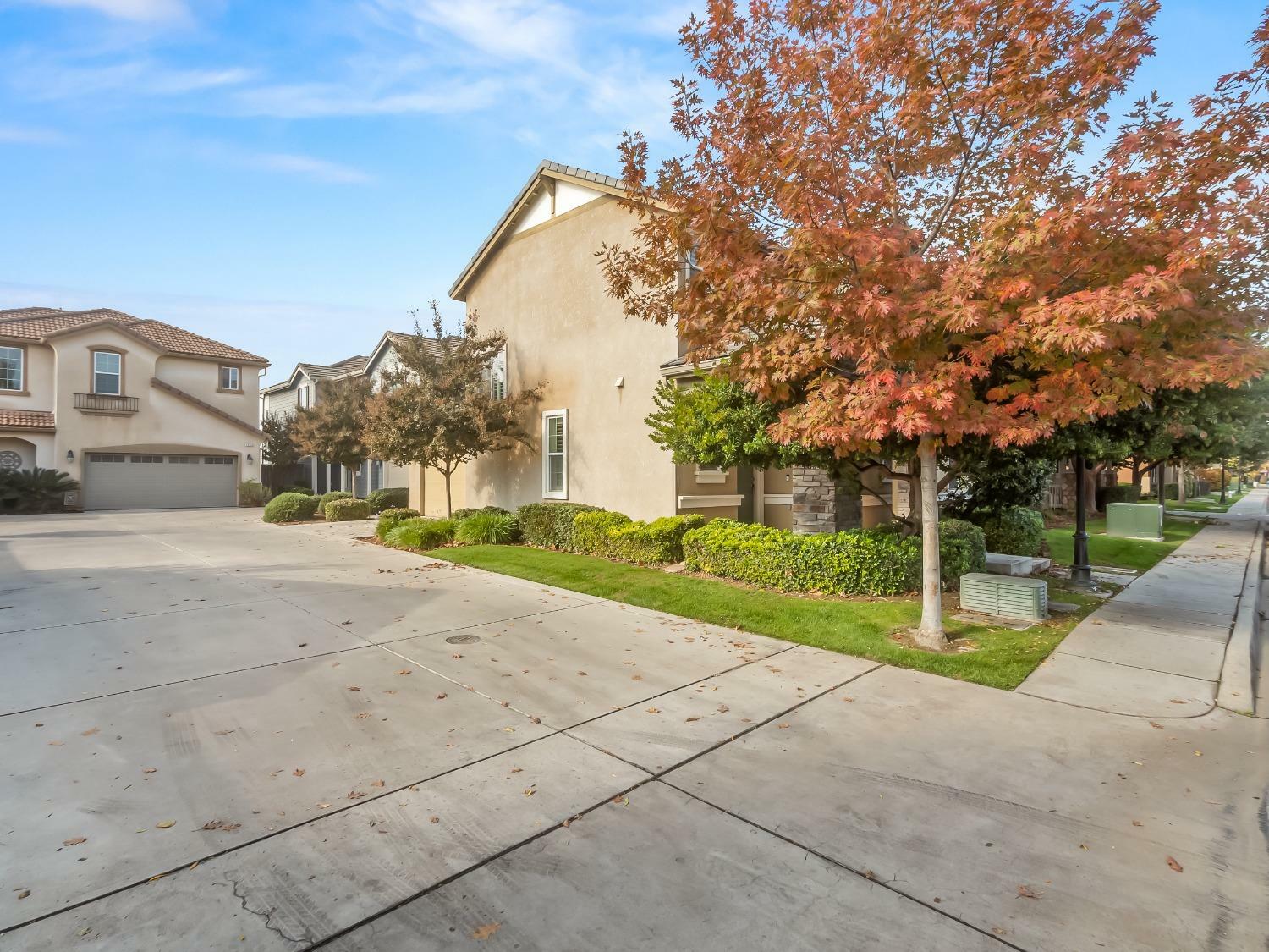 Property Photo:  4353 W Pinsapo Drive  CA 93722 