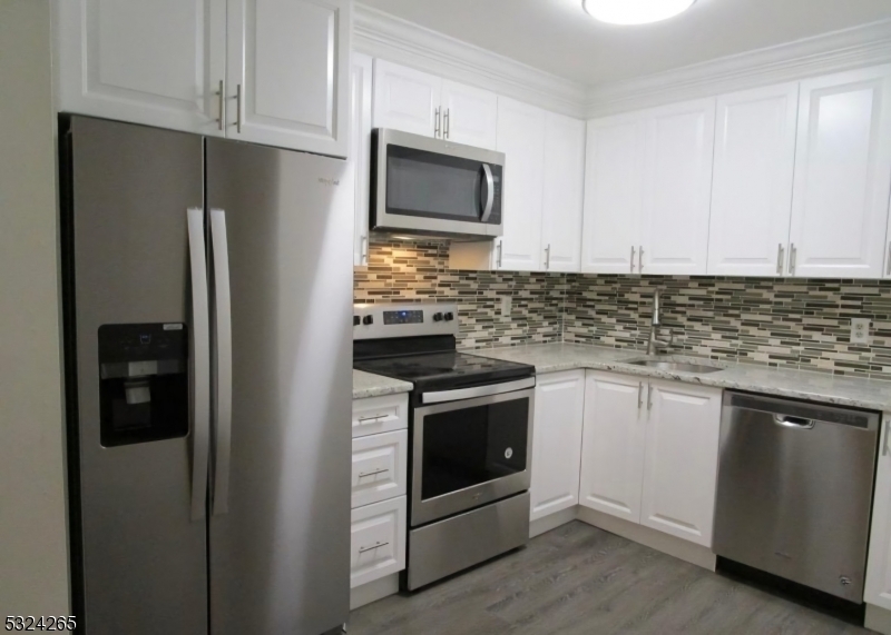 Property Photo:  51 Mt Kemble Ave 310  NJ 07960 