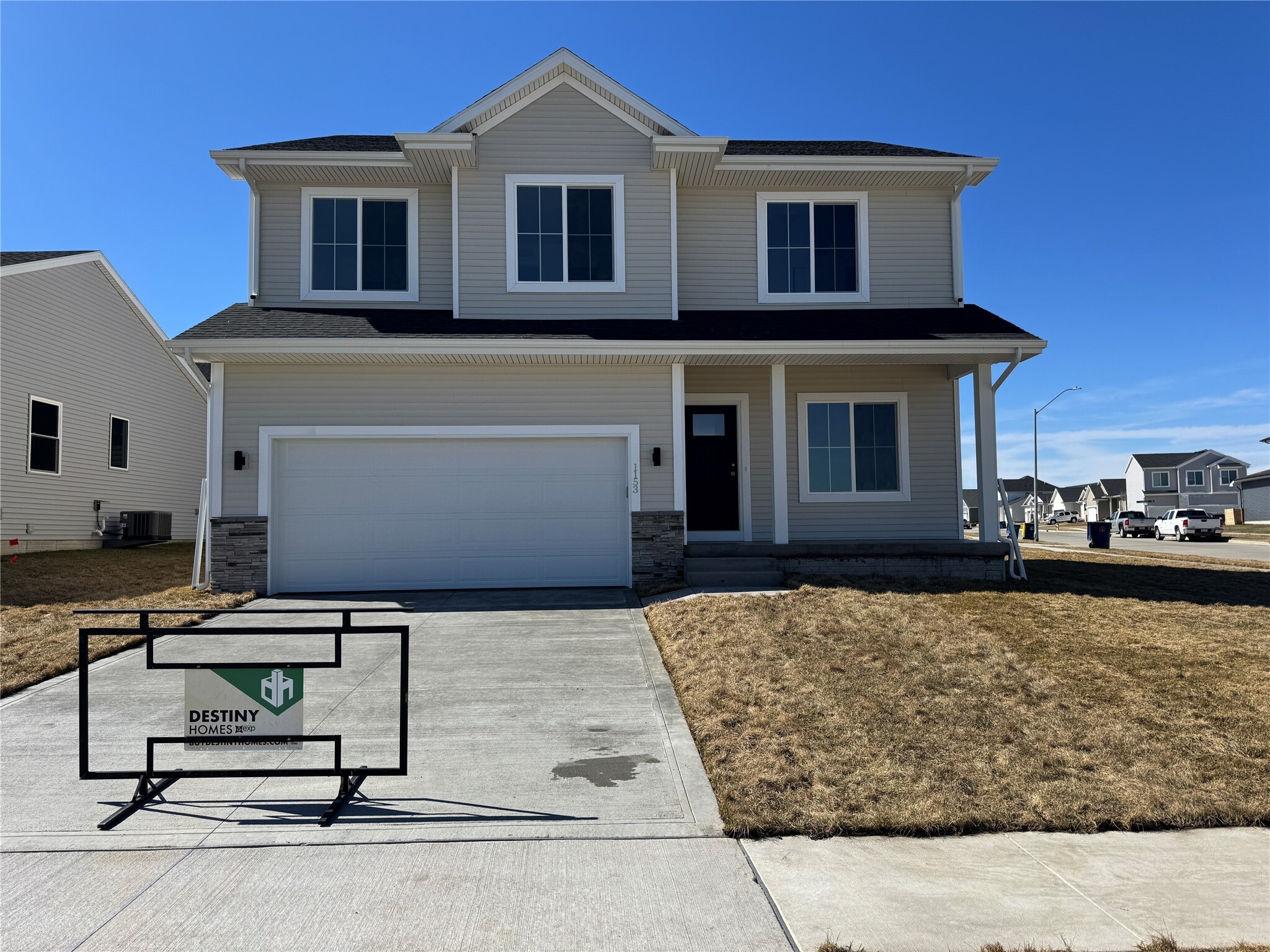 Property Photo: 1153 Foxglove Road IA 50219