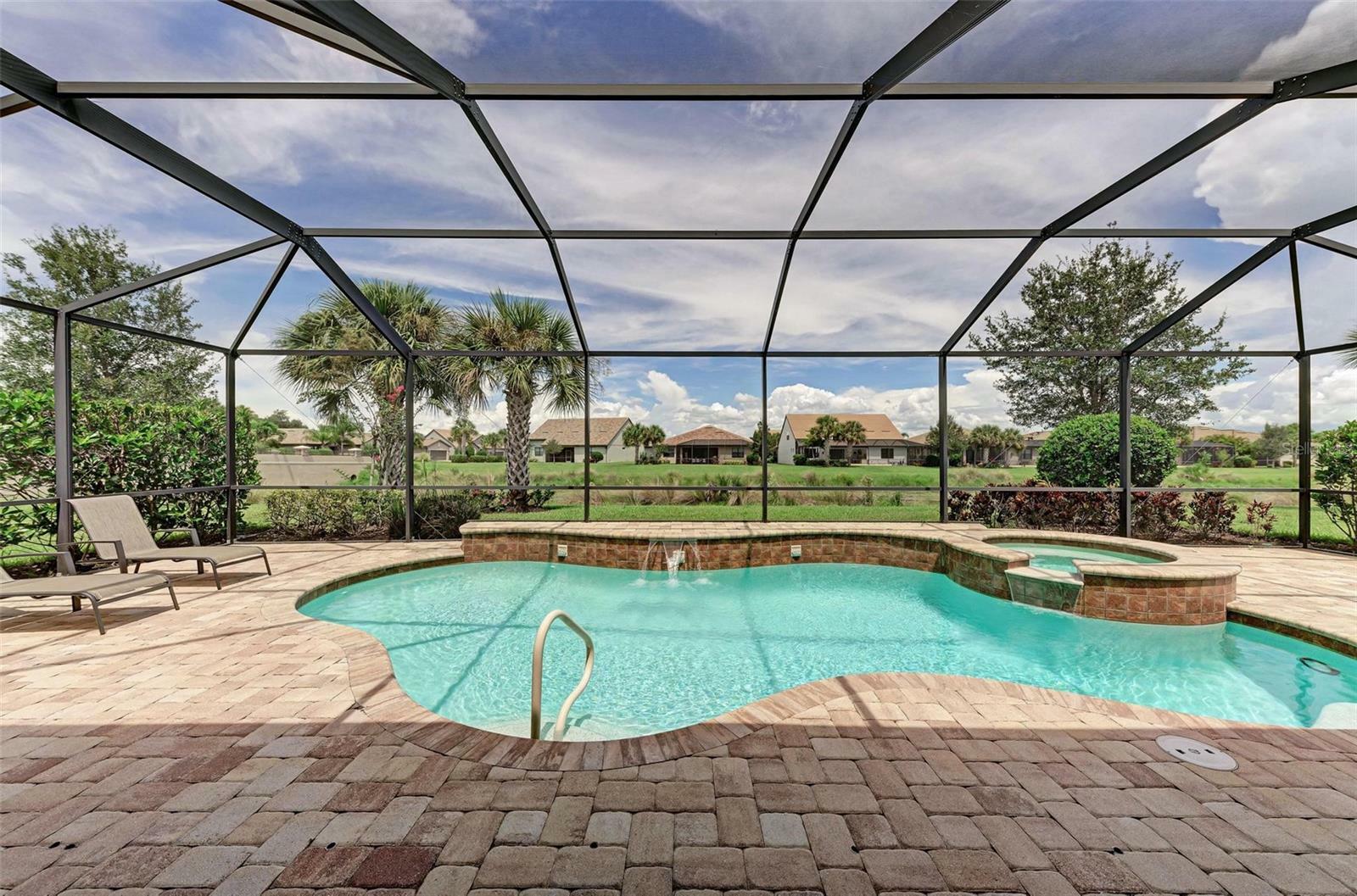 Property Photo:  11192 Whimbrel Lane  FL 34238 