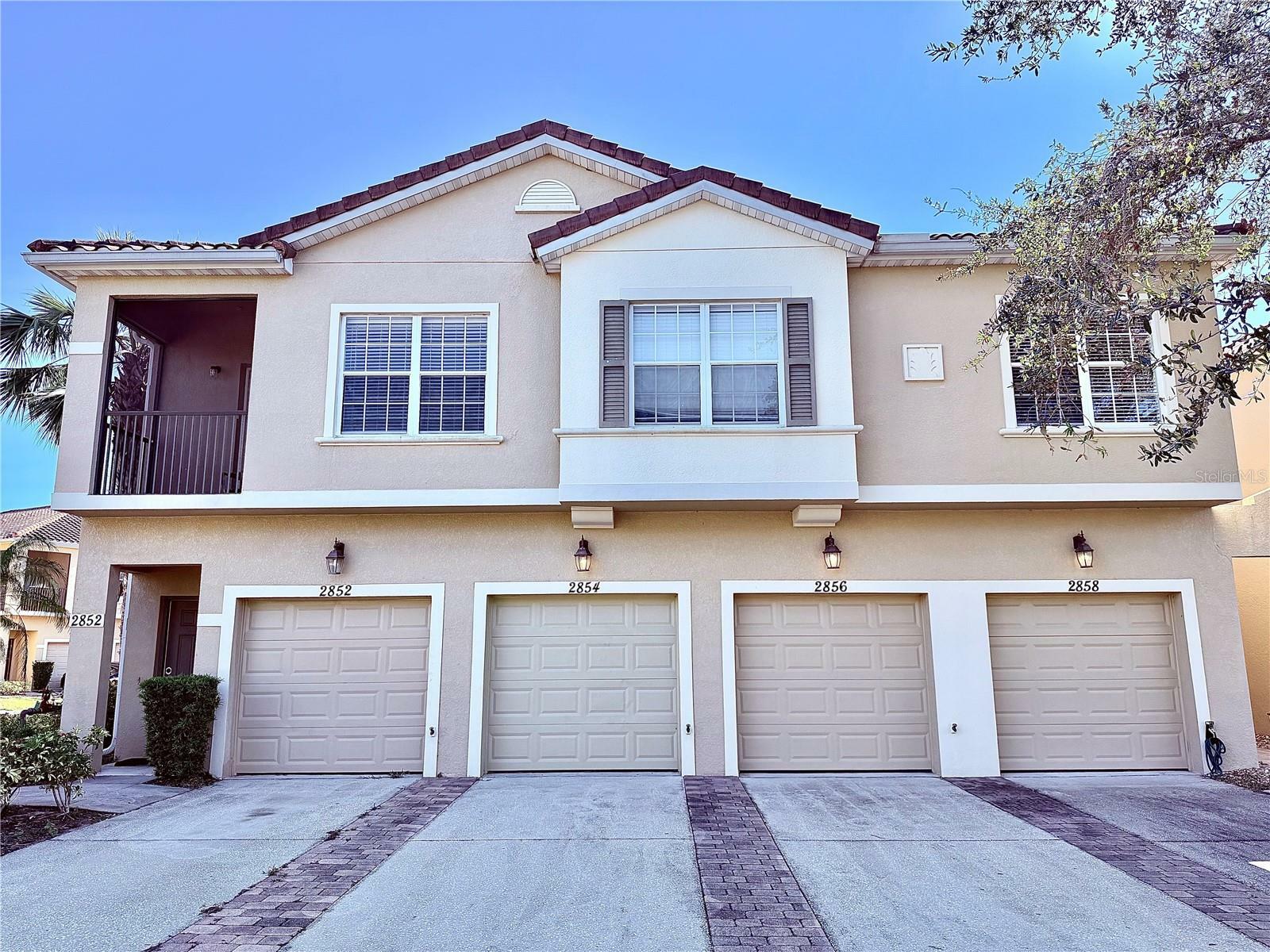 Property Photo: 2856 Oakwater Drive 2856 FL 34747