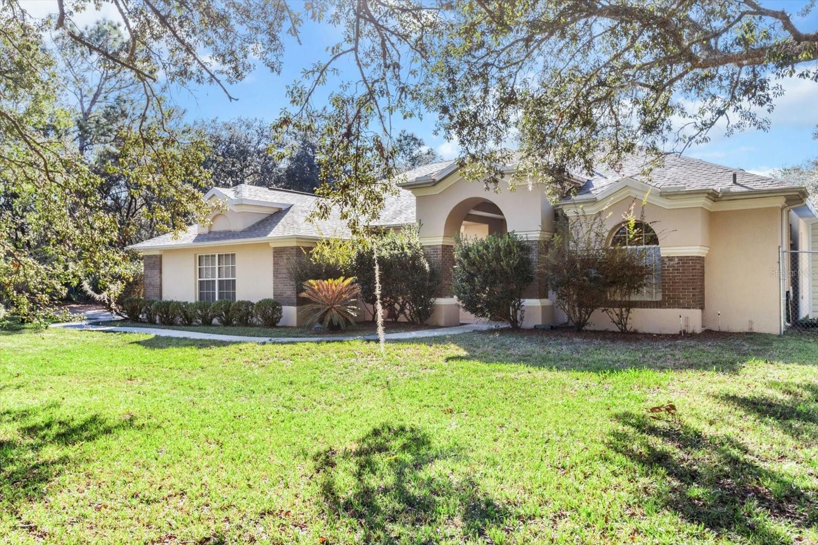 Property Photo:  6958 W Green Acres Street  FL 34446 