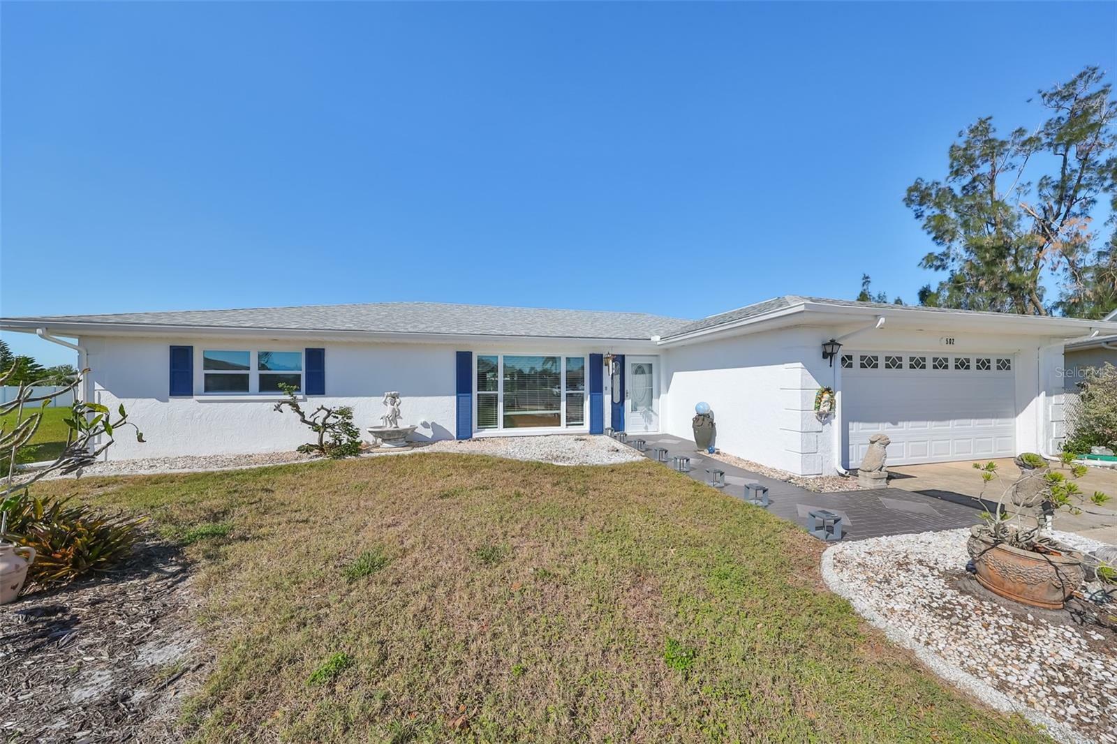 Property Photo:  502 Lime Tree Court  FL 33573 