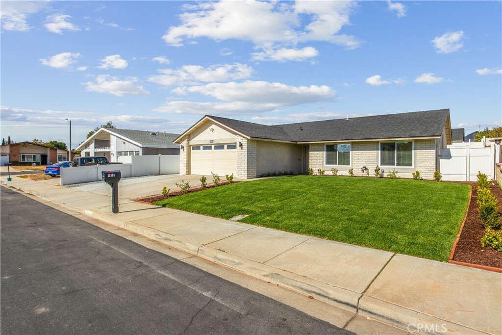 Property Photo:  25306 Judith Place  CA 92553 