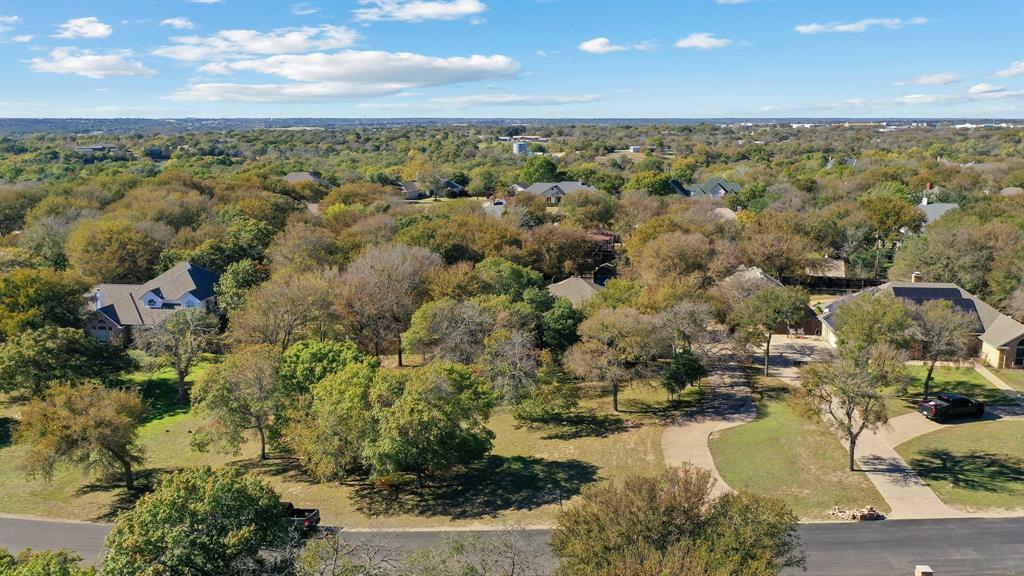 Property Photo: 343 Diamond Oaks Drive TX 76087