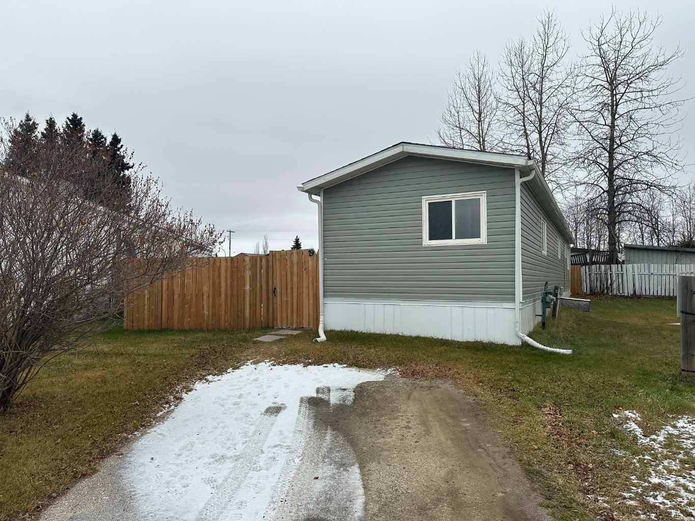 Photo de la propriété:  812 6 Avenue SW 19  AB T0G 2A4 