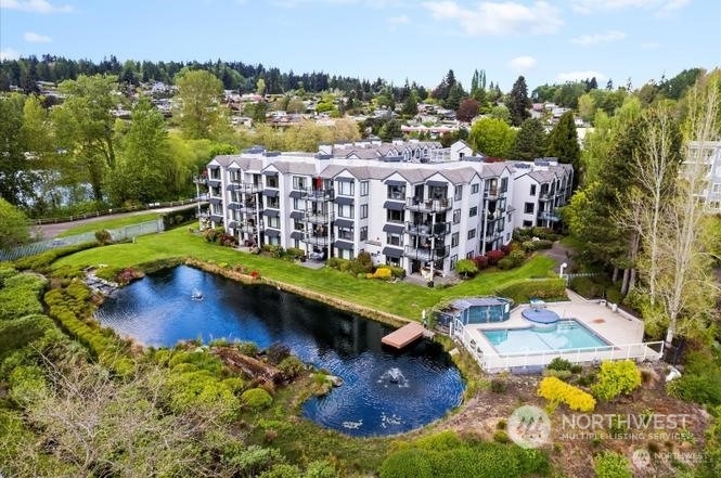 Property Photo:  6121 NE 175th B403  WA 98028 