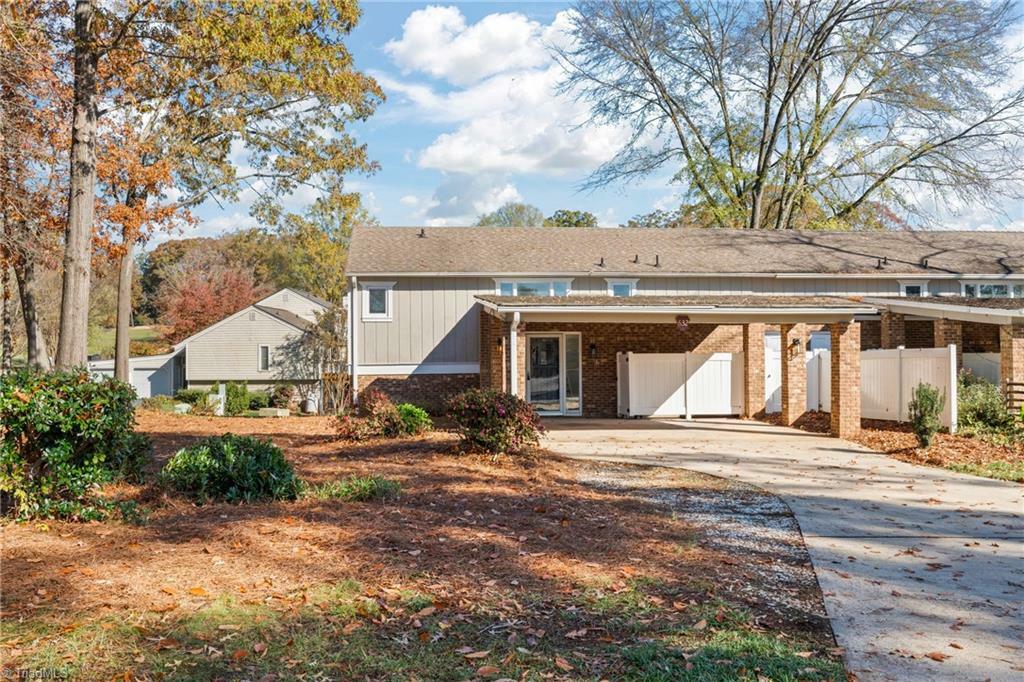 Property Photo: 632 Riverbend Drive NC 27006