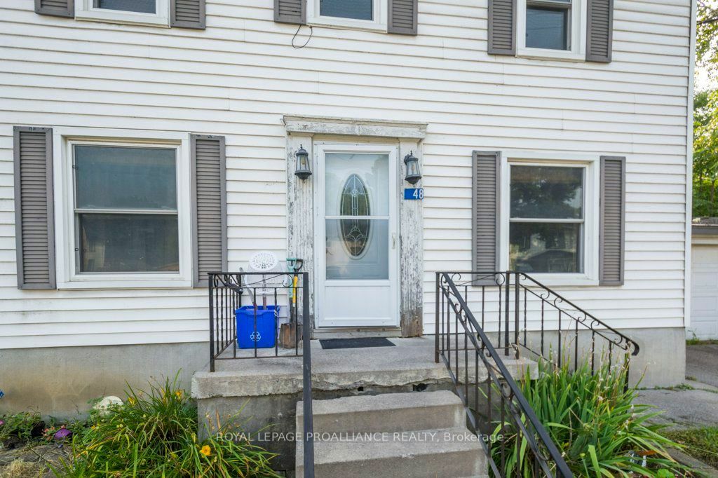 Property Photo:  48 North Trent St  ON K0K 2C0 