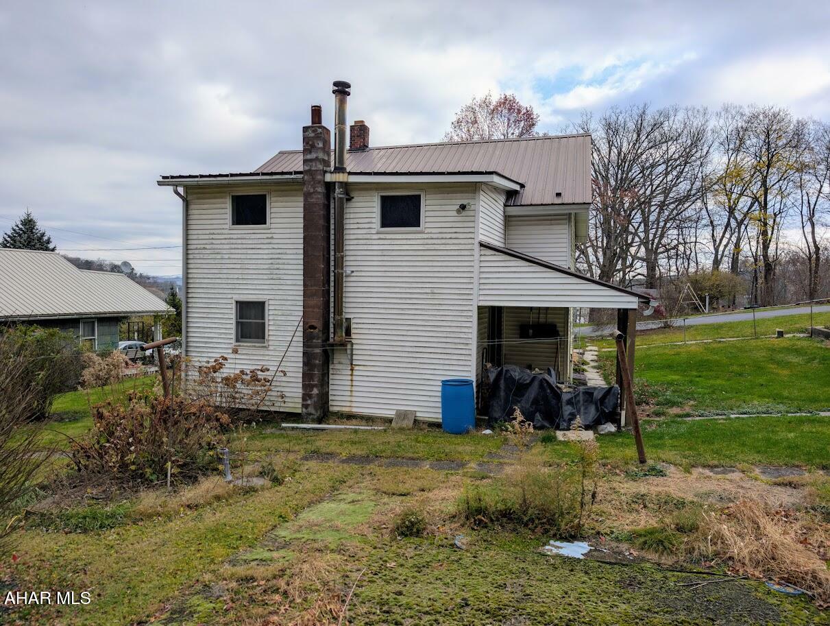 Property Photo:  120 Old Woods Rd  PA 15537 