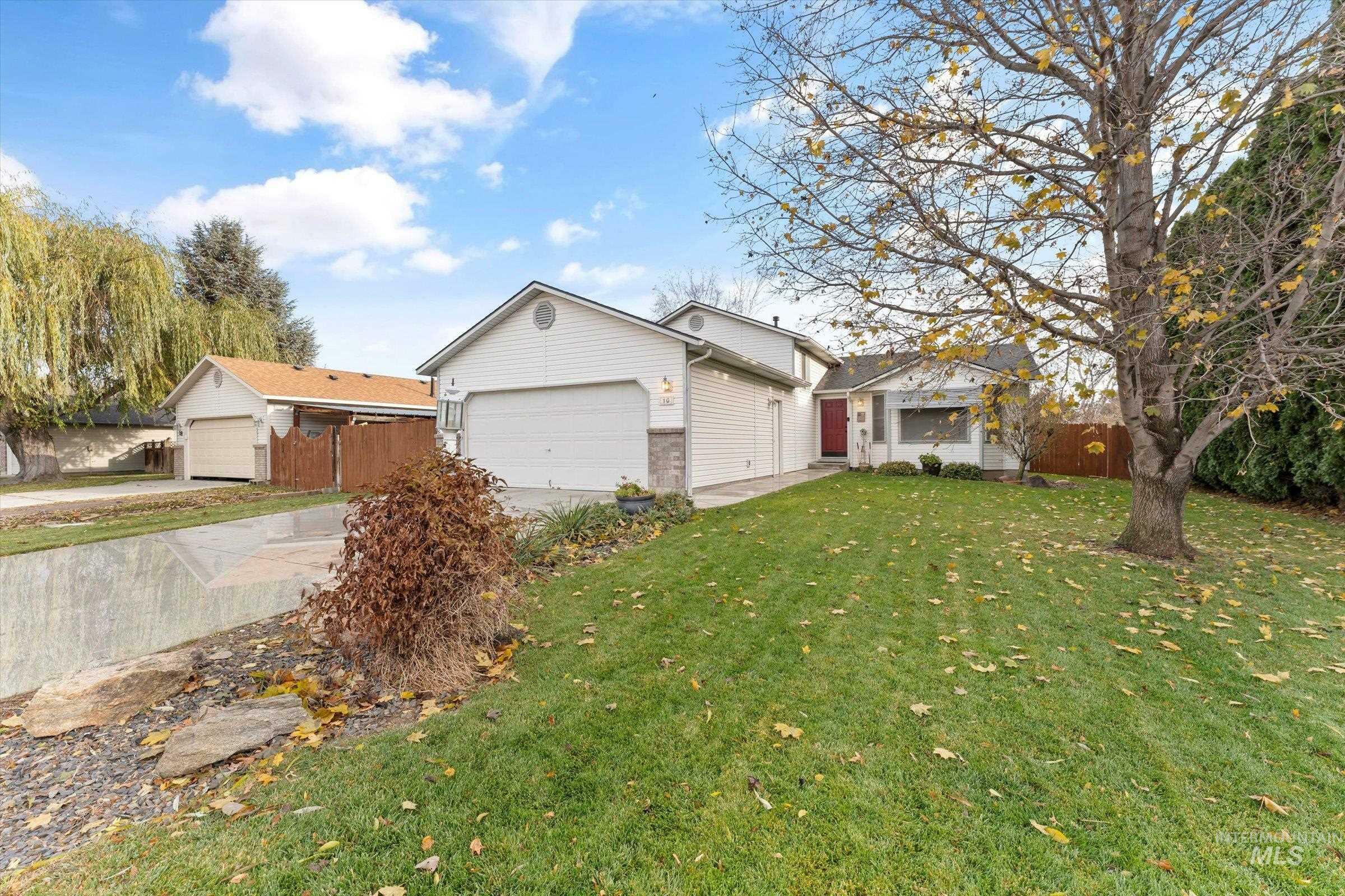 16 N Borah Way  Nampa ID 83651 photo