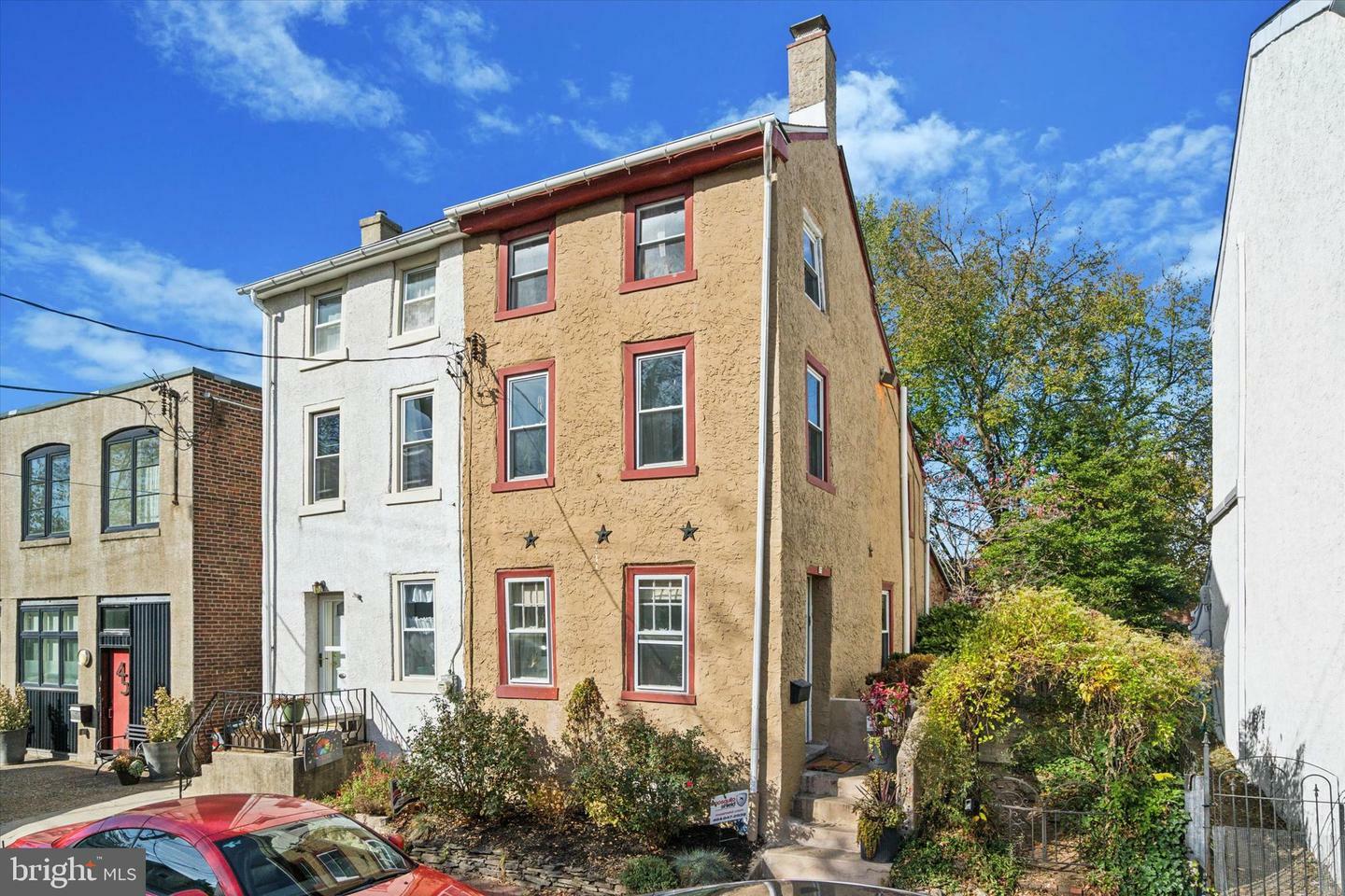 Property Photo:  37 W Durham Street  PA 19119 