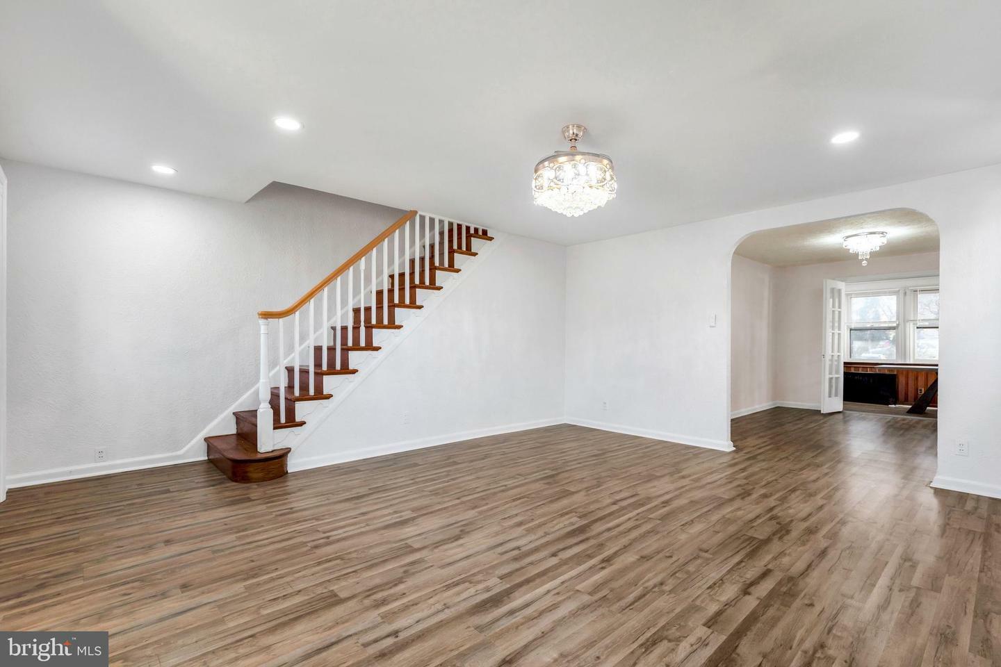 Property Photo:  198 Sherbrook Boulevard  PA 19082 