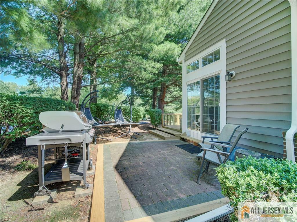 Property Photo:  24 Cypress Point Lane  NJ 08831 