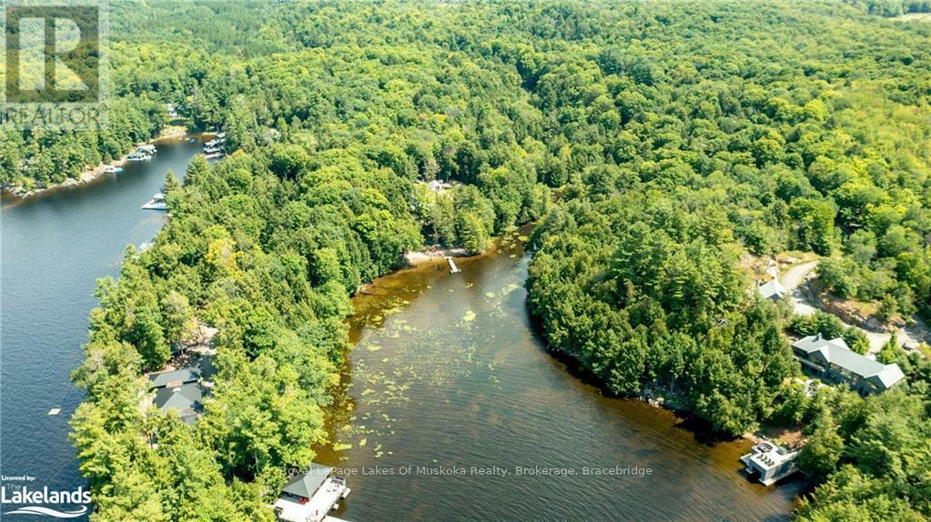 Property Photo:  1039 Viewpoint Trail  ON P1P 1L1 