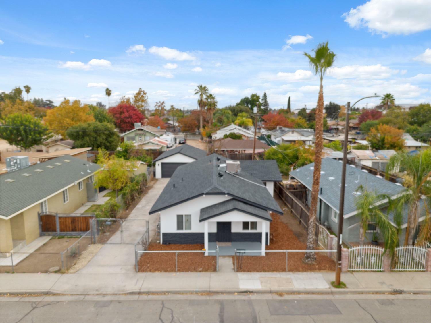 Property Photo:  809 S Cedar Avenue  CA 93702 