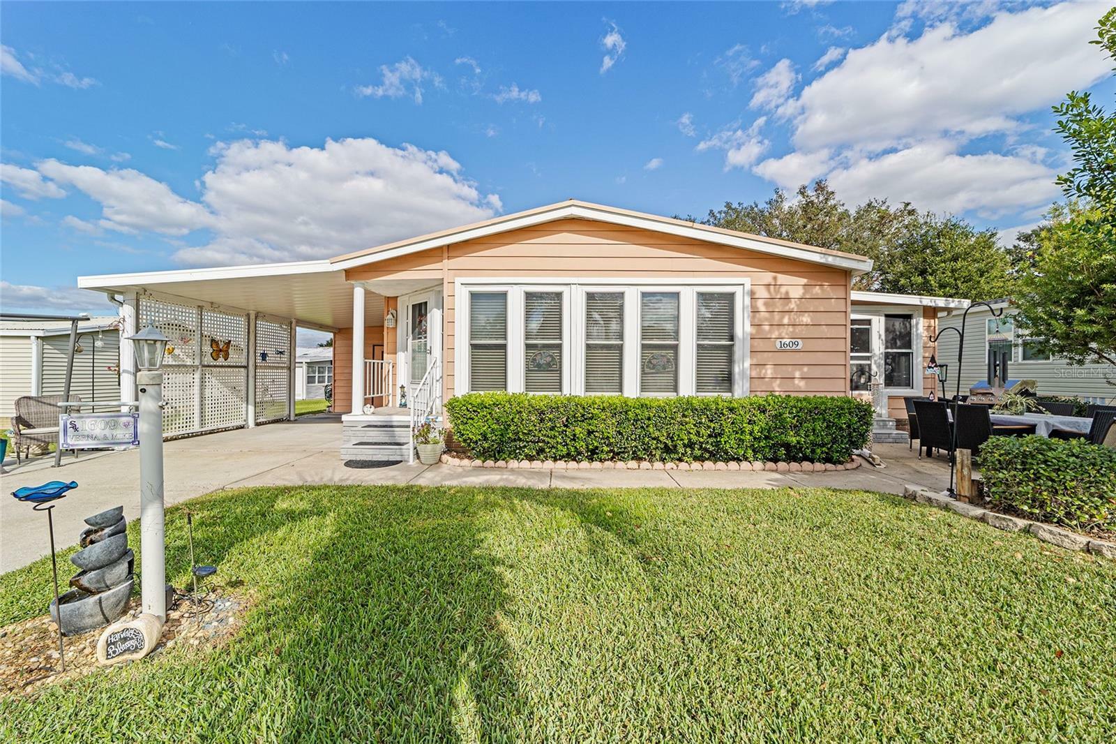 Property Photo:  1609 Doral Circle  FL 32159 