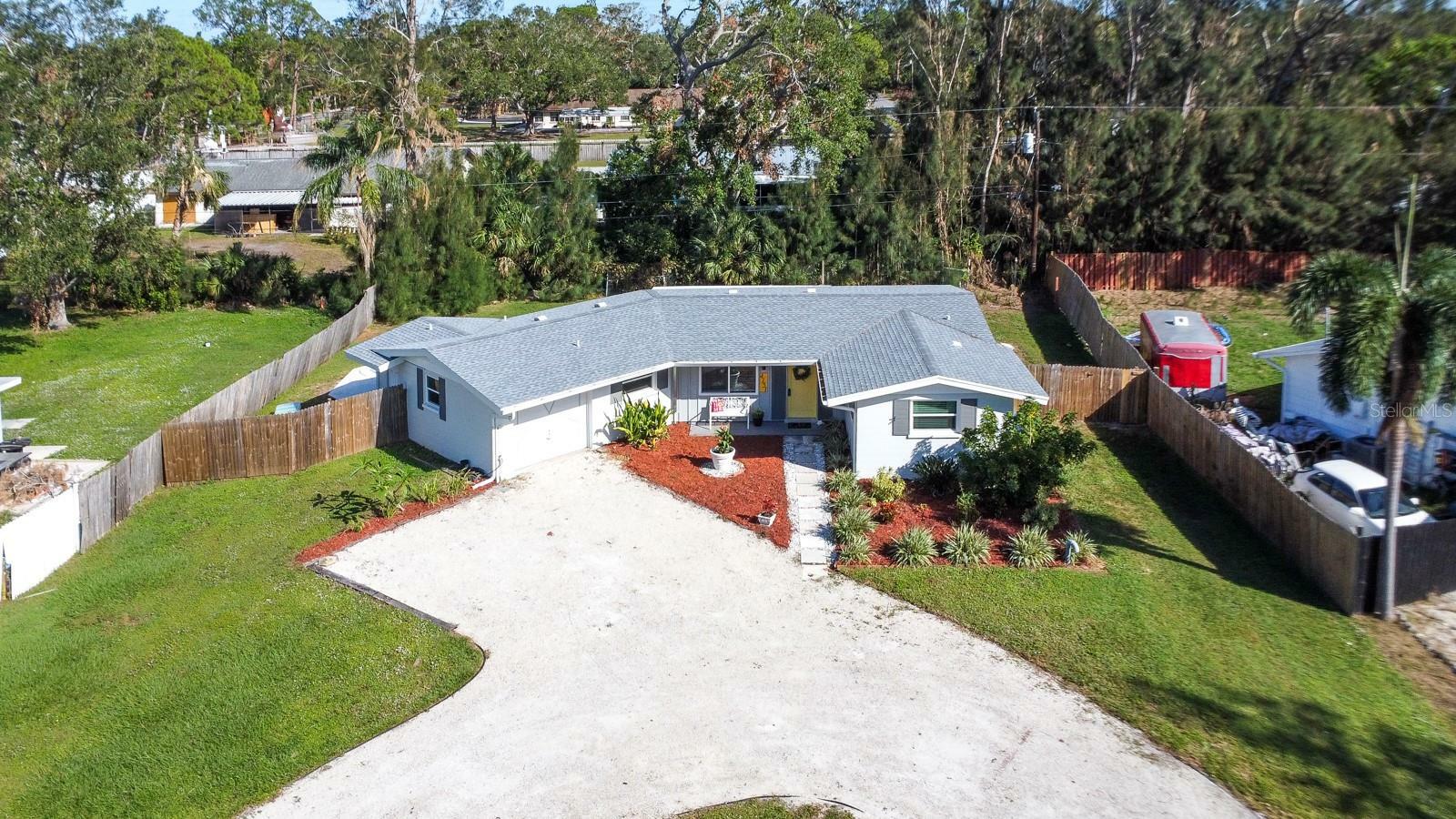 Property Photo:  4151 Olive Avenue  FL 34231 