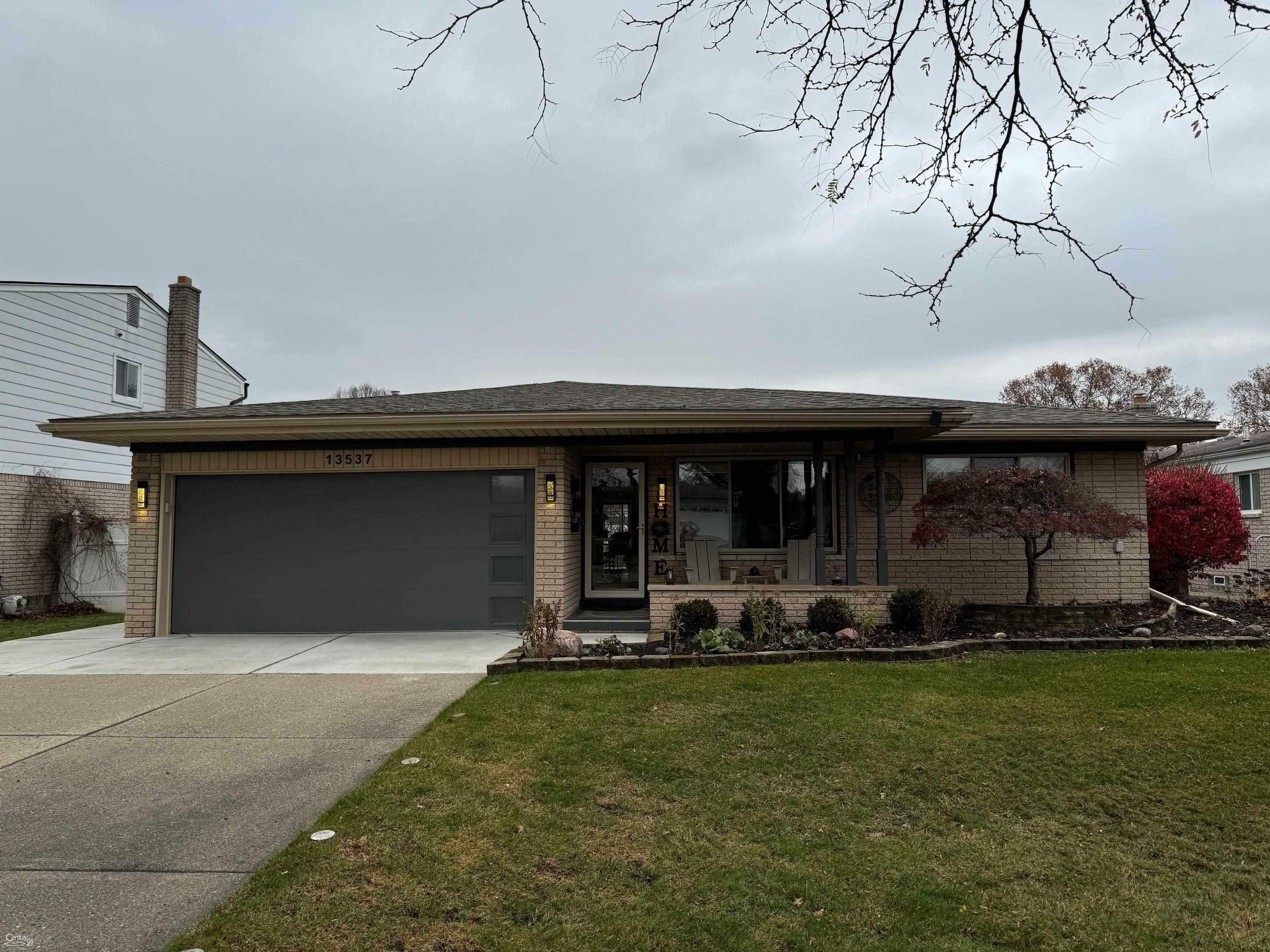 13537 Kingsville Drive  Sterling Heights MI 48312 photo