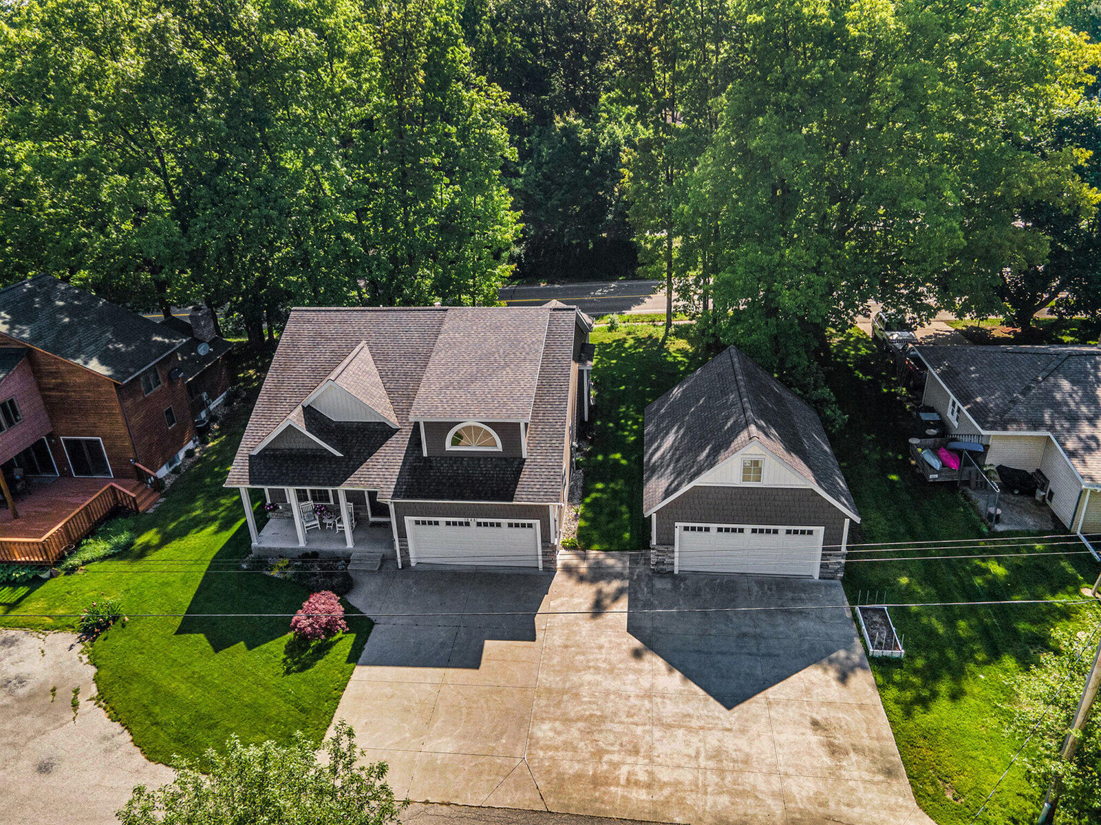 Property Photo:  18481 N Fruitport Road  MI 49456 