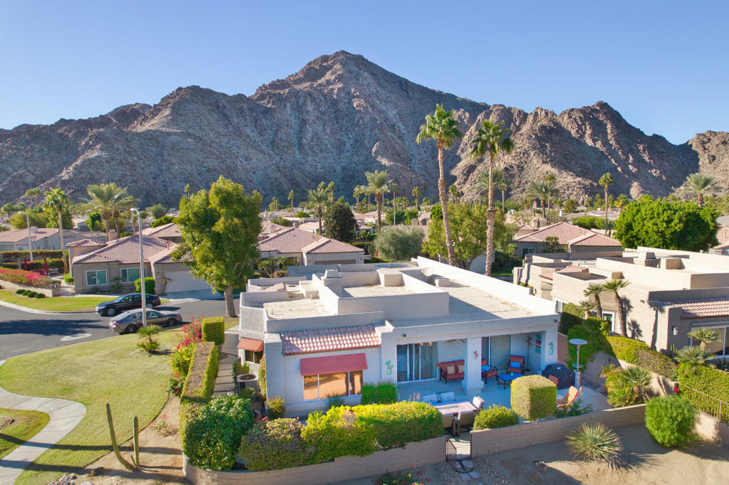 48556 Via Encanto  La Quinta CA 92253 photo