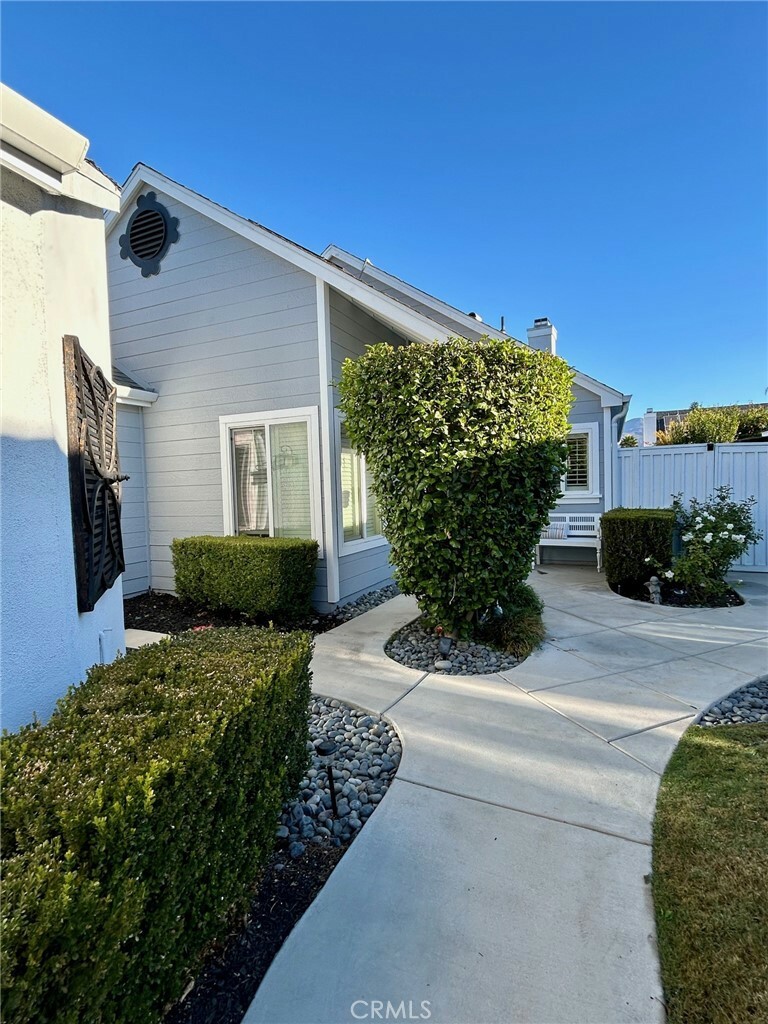 Property Photo:  21166 Cedar Lane  CA 92691 