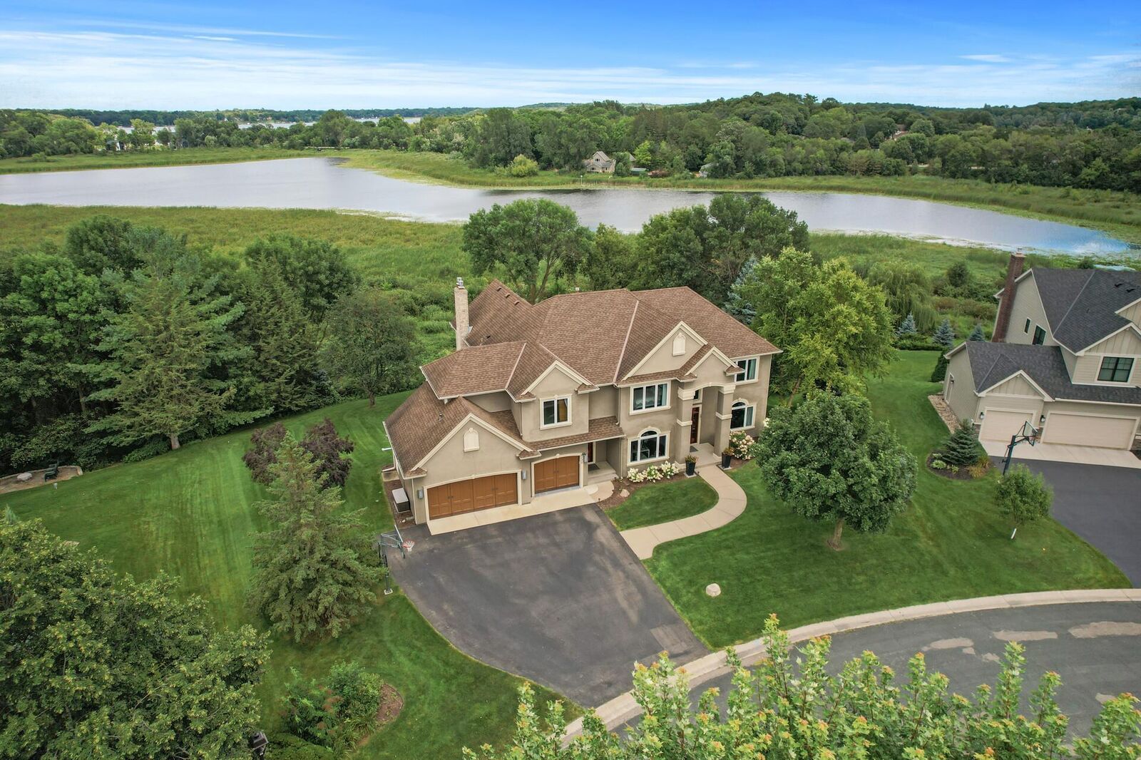 Property Photo:  4130 Lakeridge Road  MN 55331 