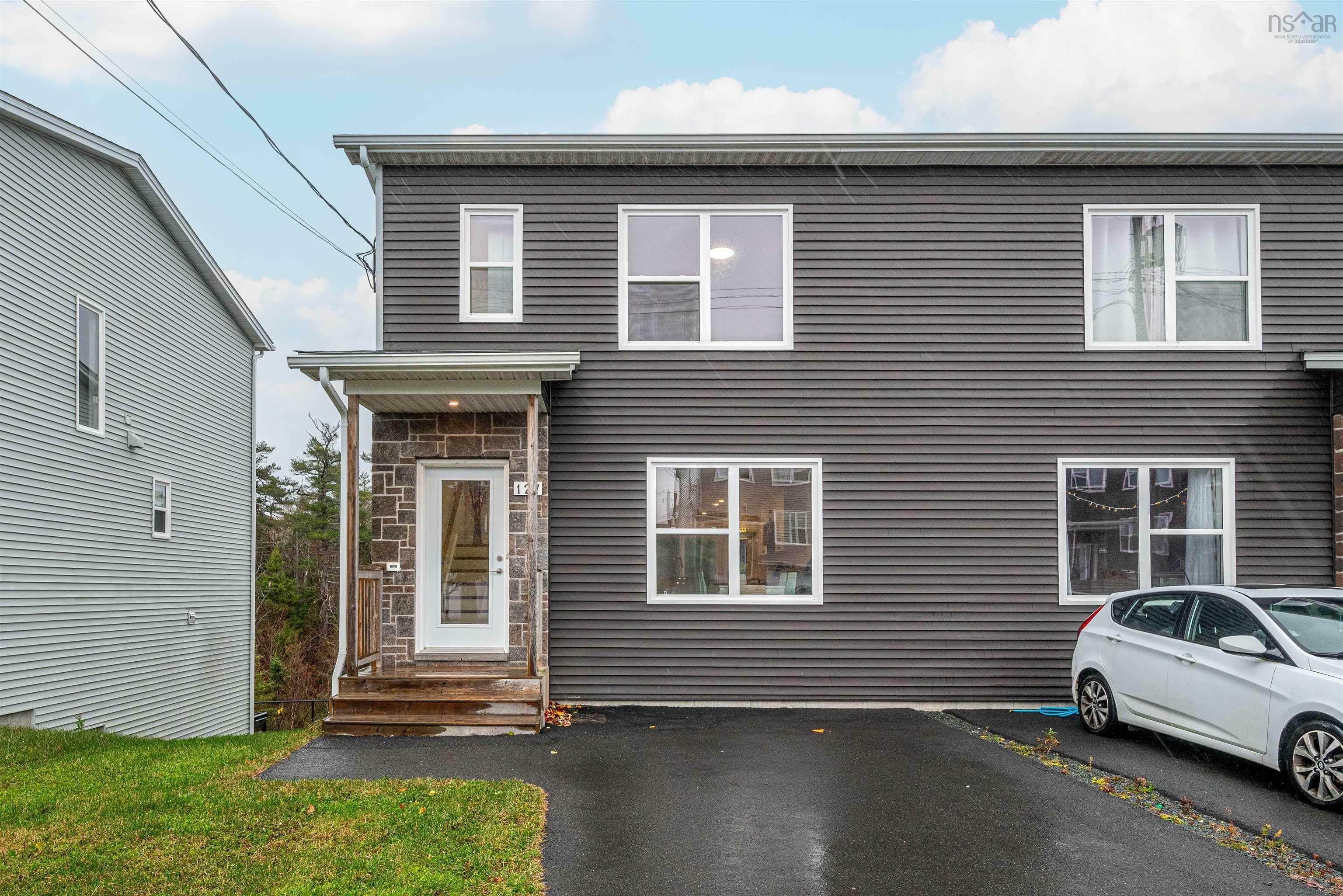 Property Photo:  127 Cortland Ridge  NS B3R 0G7 