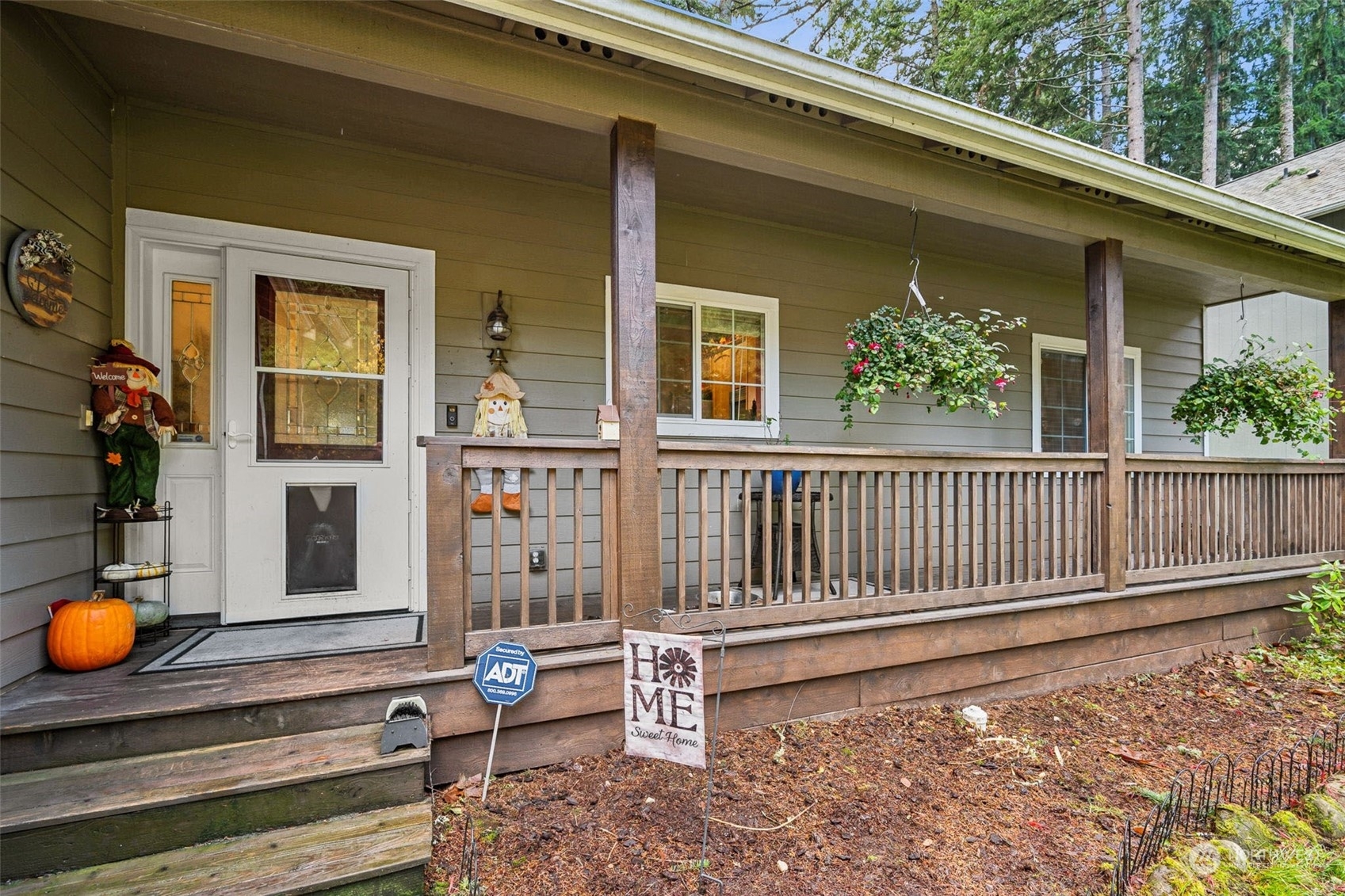 Property Photo:  18719 Rampart Drive SE  WA 98597 