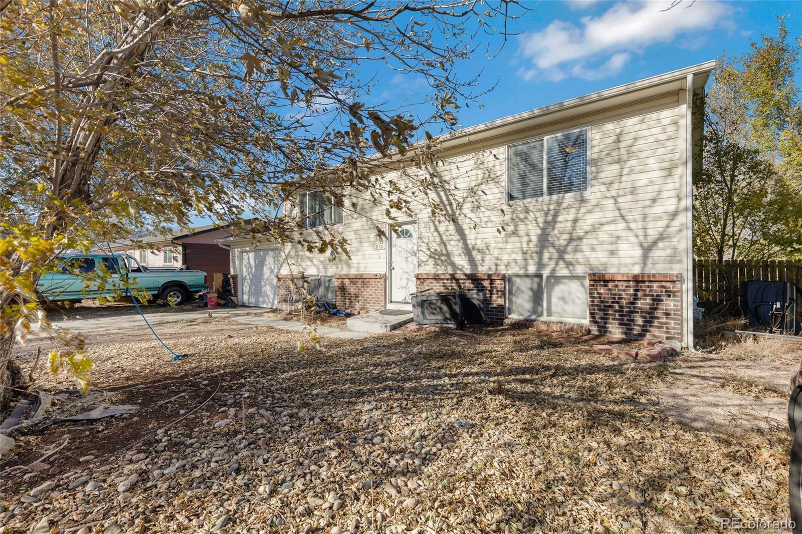 Property Photo: 1910 Chamberlin CO 80906