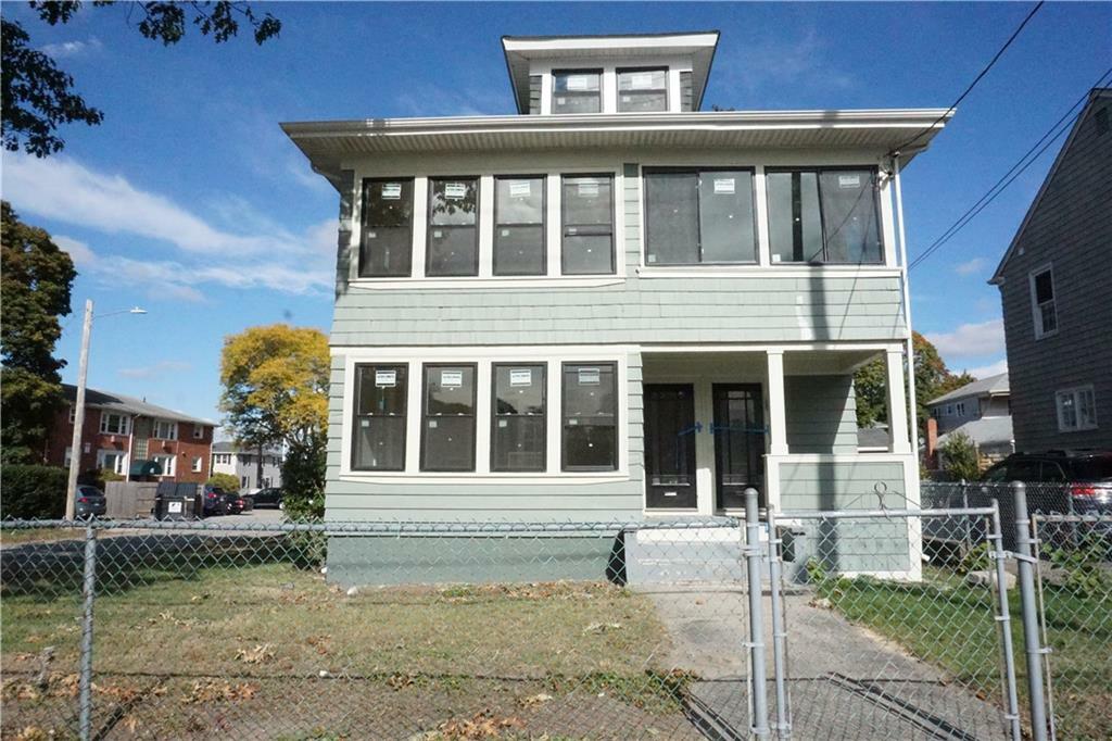 35 Pidge Avenue  Pawtucket RI 02860 photo