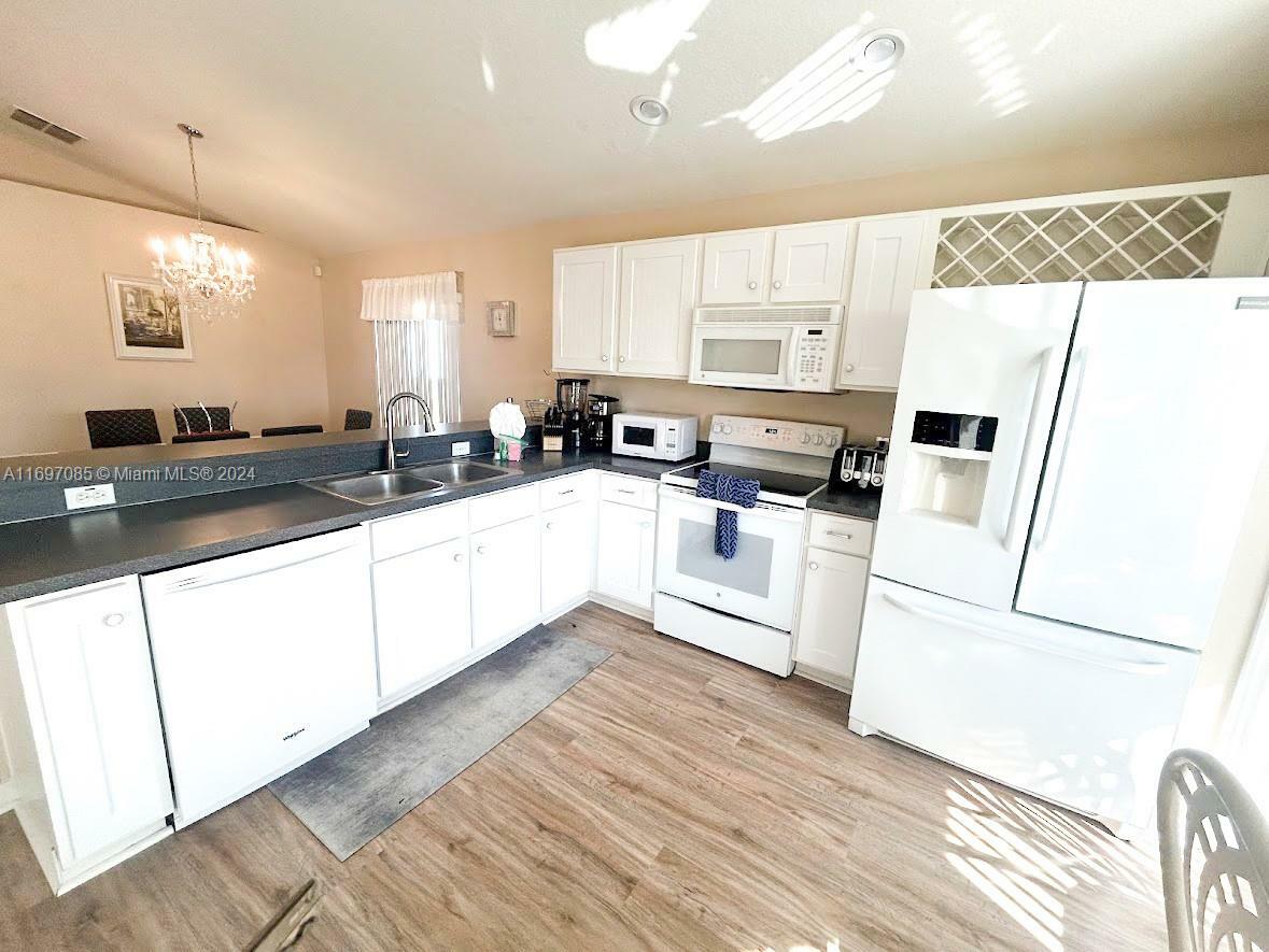 Property Photo:  478 Tivoli Circle  FL 33837 