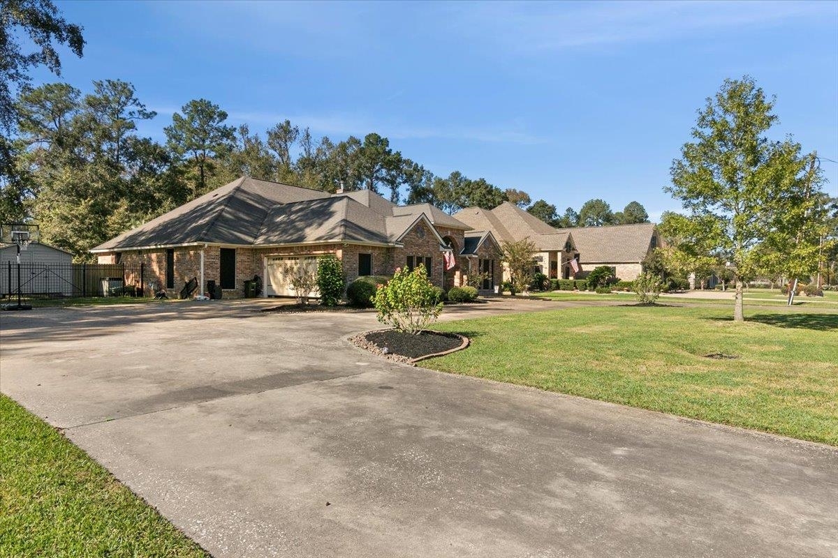 Property Photo:  101 Norwood Dr.  TX 77657 