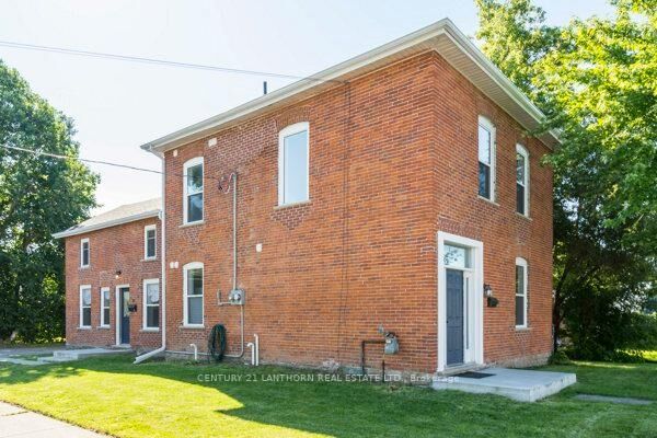 31 Bettes St  Belleville ON K8N 3W5 photo