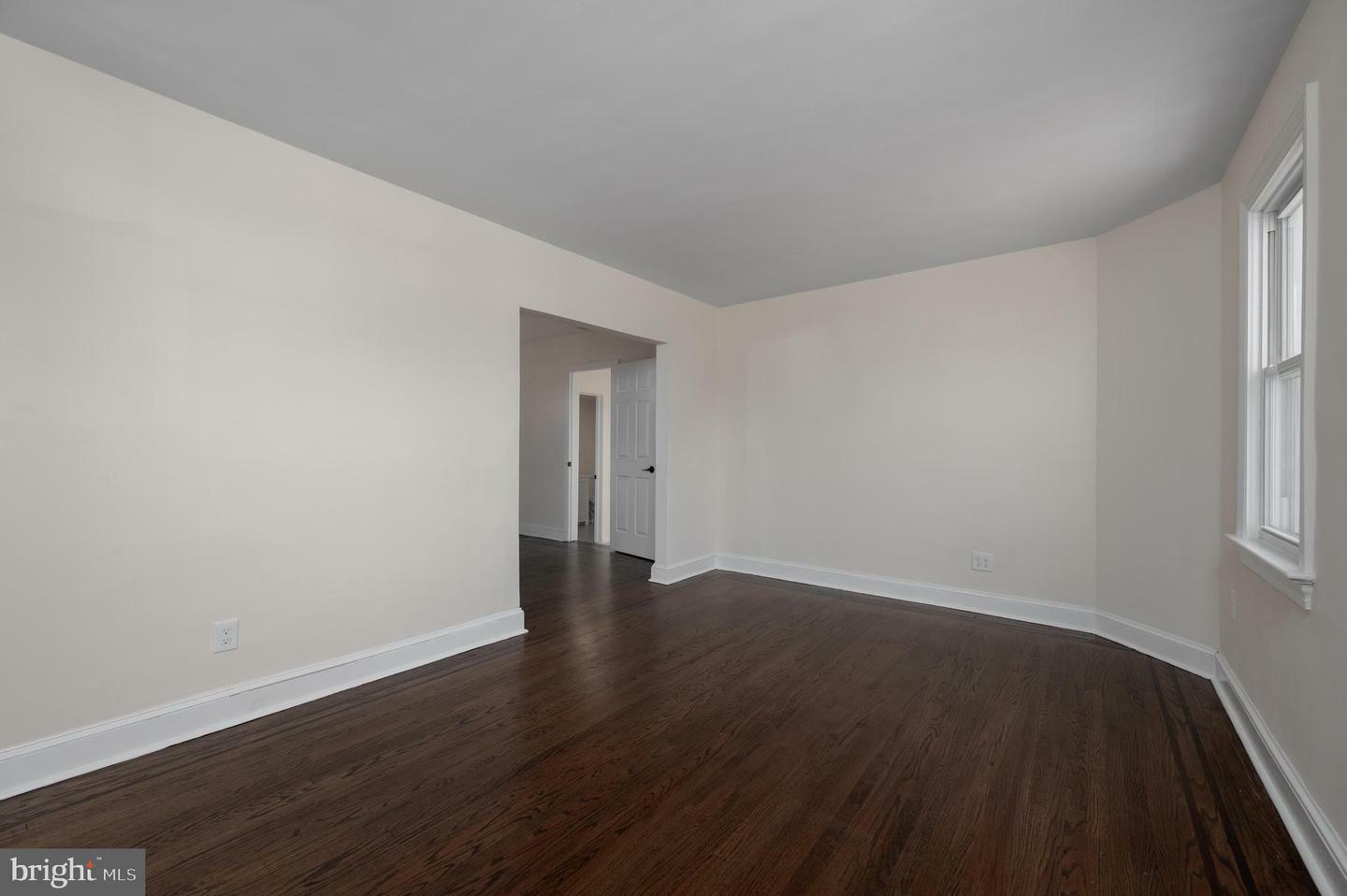 Property Photo:  1008 Woodland Avenue  NJ 08029 